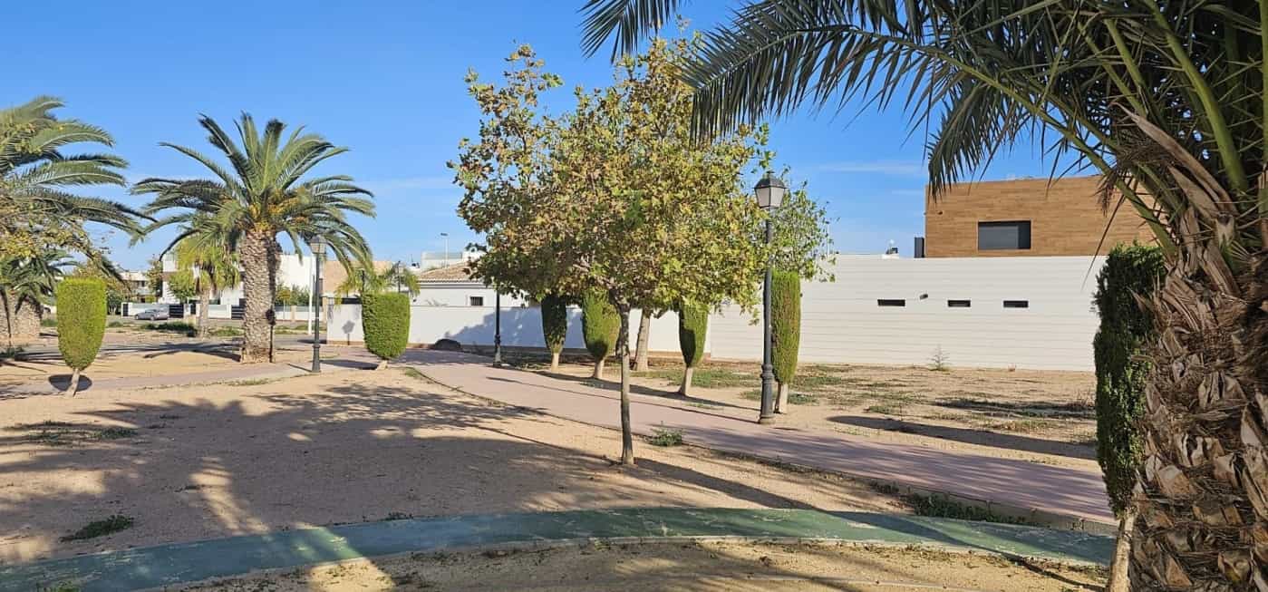 土地 在 San Pedro del Pinatar, Región de Murcia 12624856