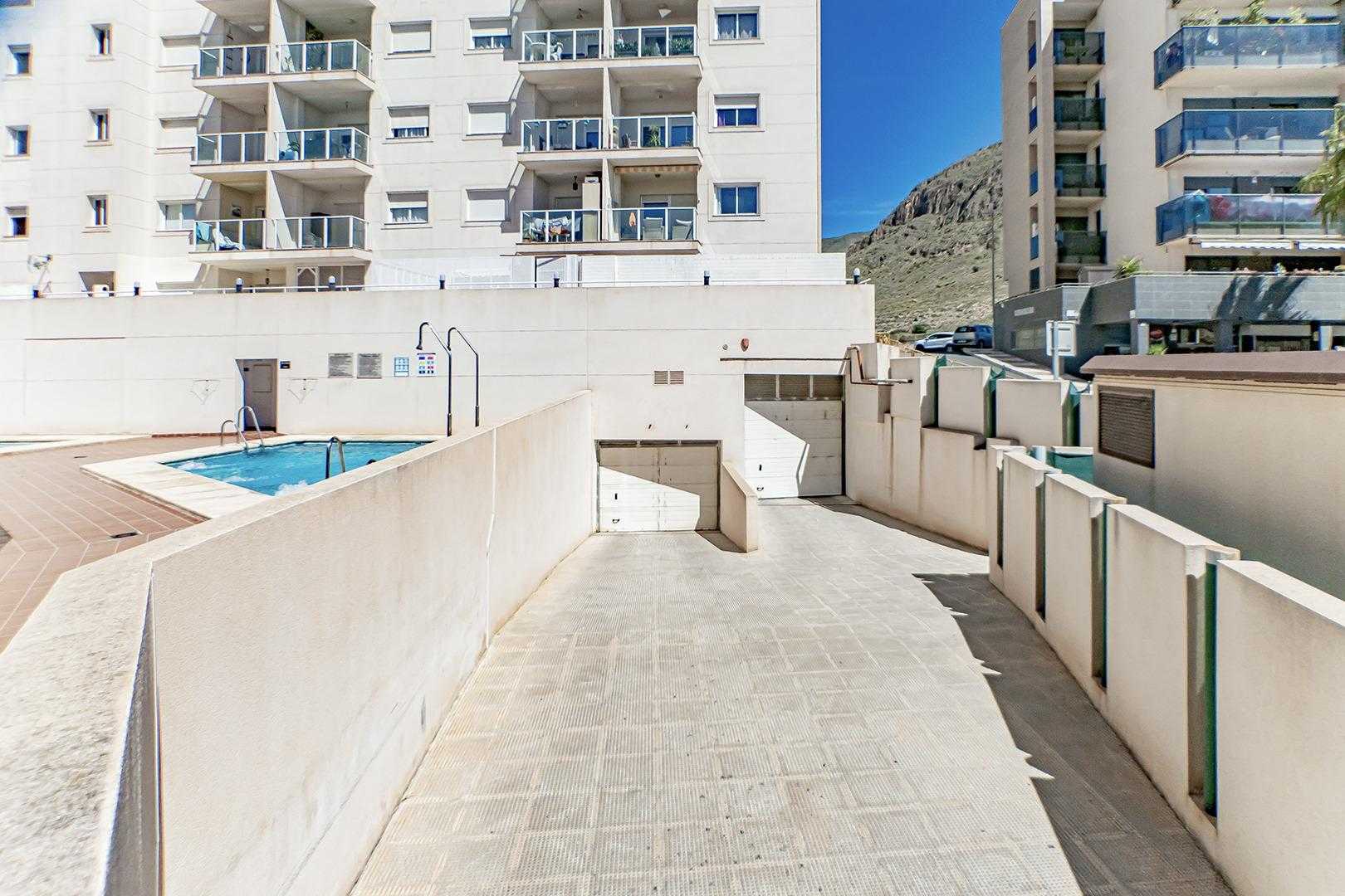 Condominium in Roquetas de Mar, Andalucía 12625197