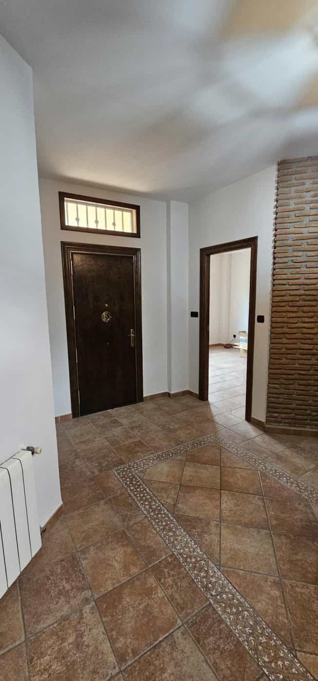 House in Santa Fe, Andalucía 12625516