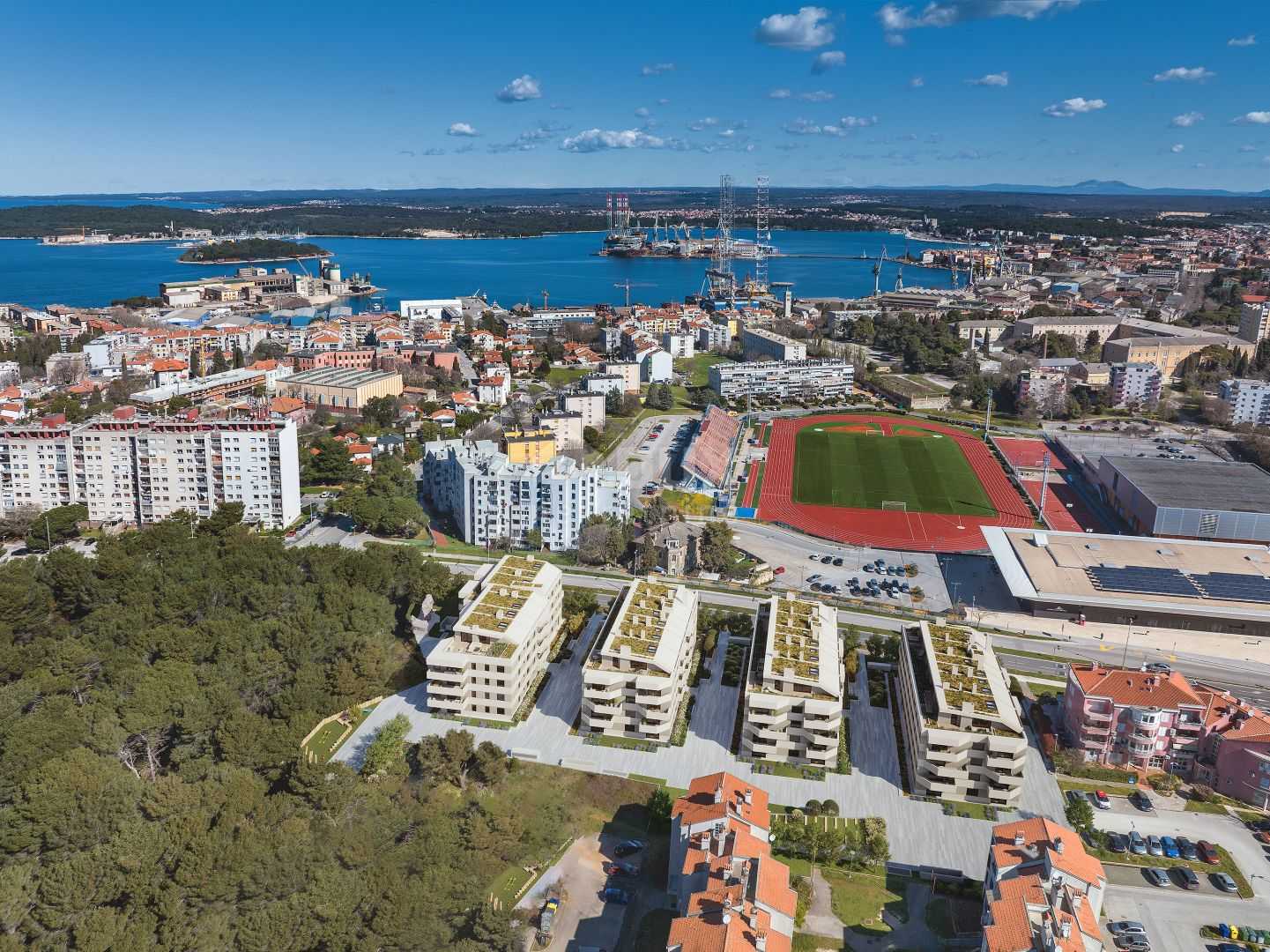 Condominium dans Pula, Istarska županija 12625733