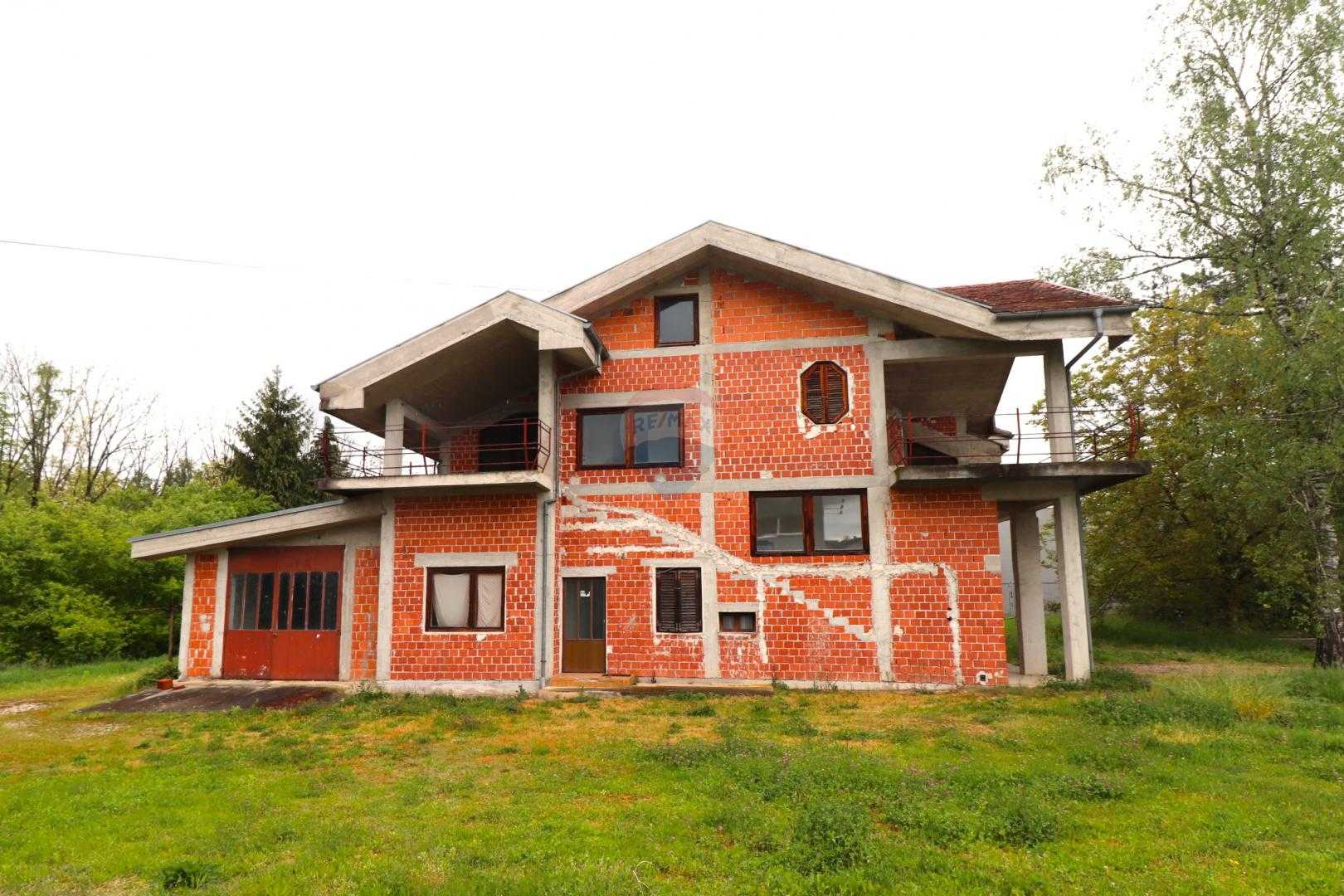 Casa nel Zagabria, Zagabria, Laurea 12626730