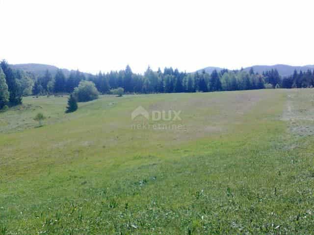 土地 在 Skrad, Primorsko-Goranska Zupanija 12626844