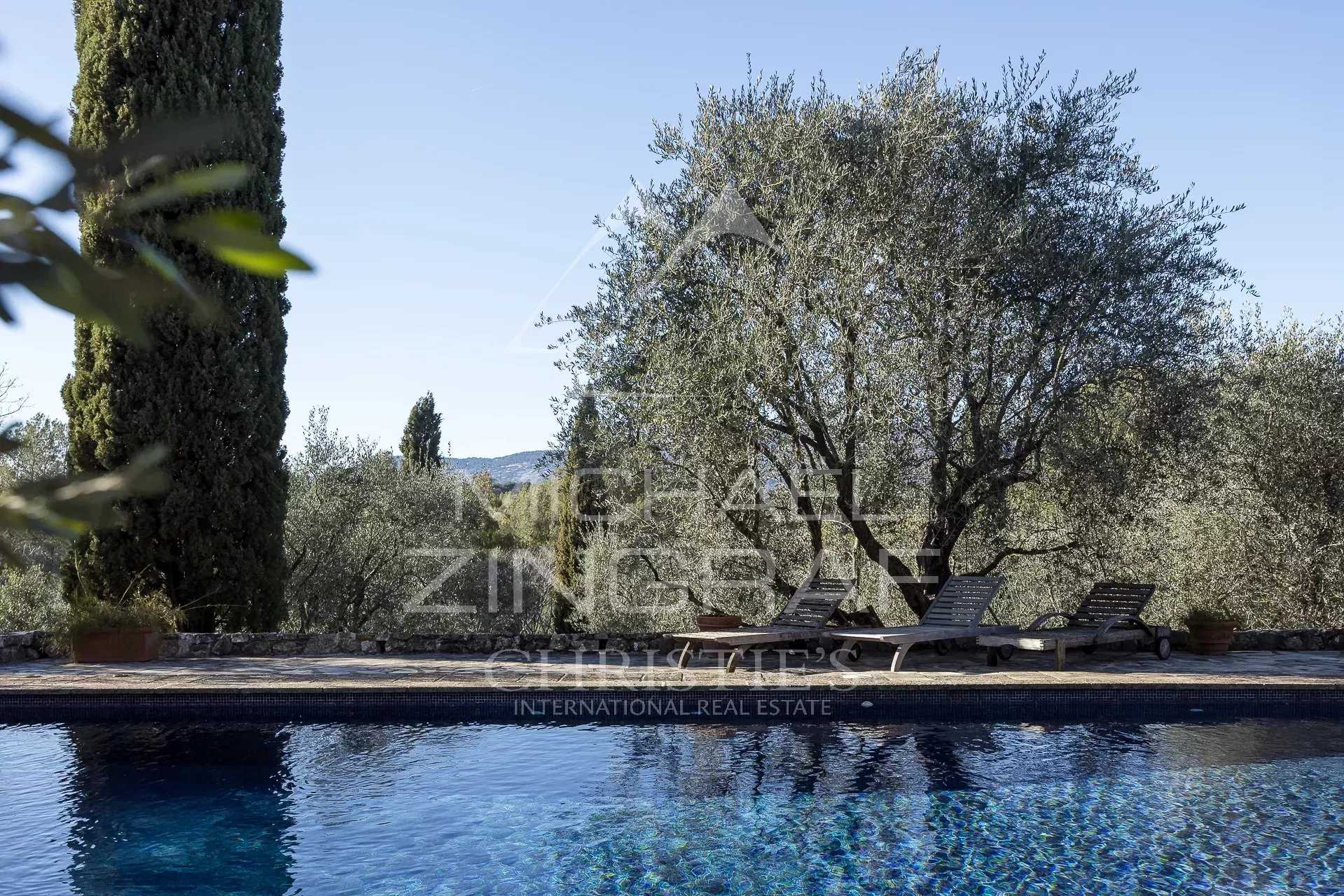 Rumah di Pegomas, Provence-Alpes-Cote d'Azur 12628475