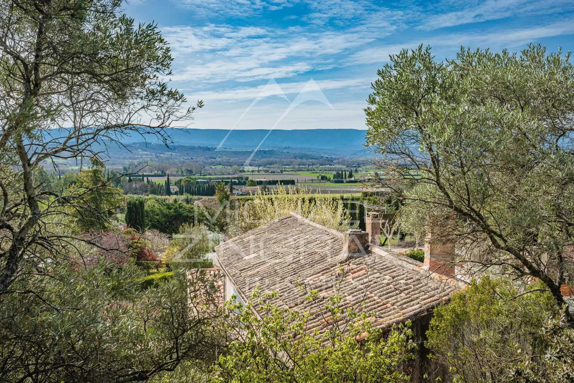 Rumah di Joucas, Provence-Alpes-Cote d'Azur 12628526