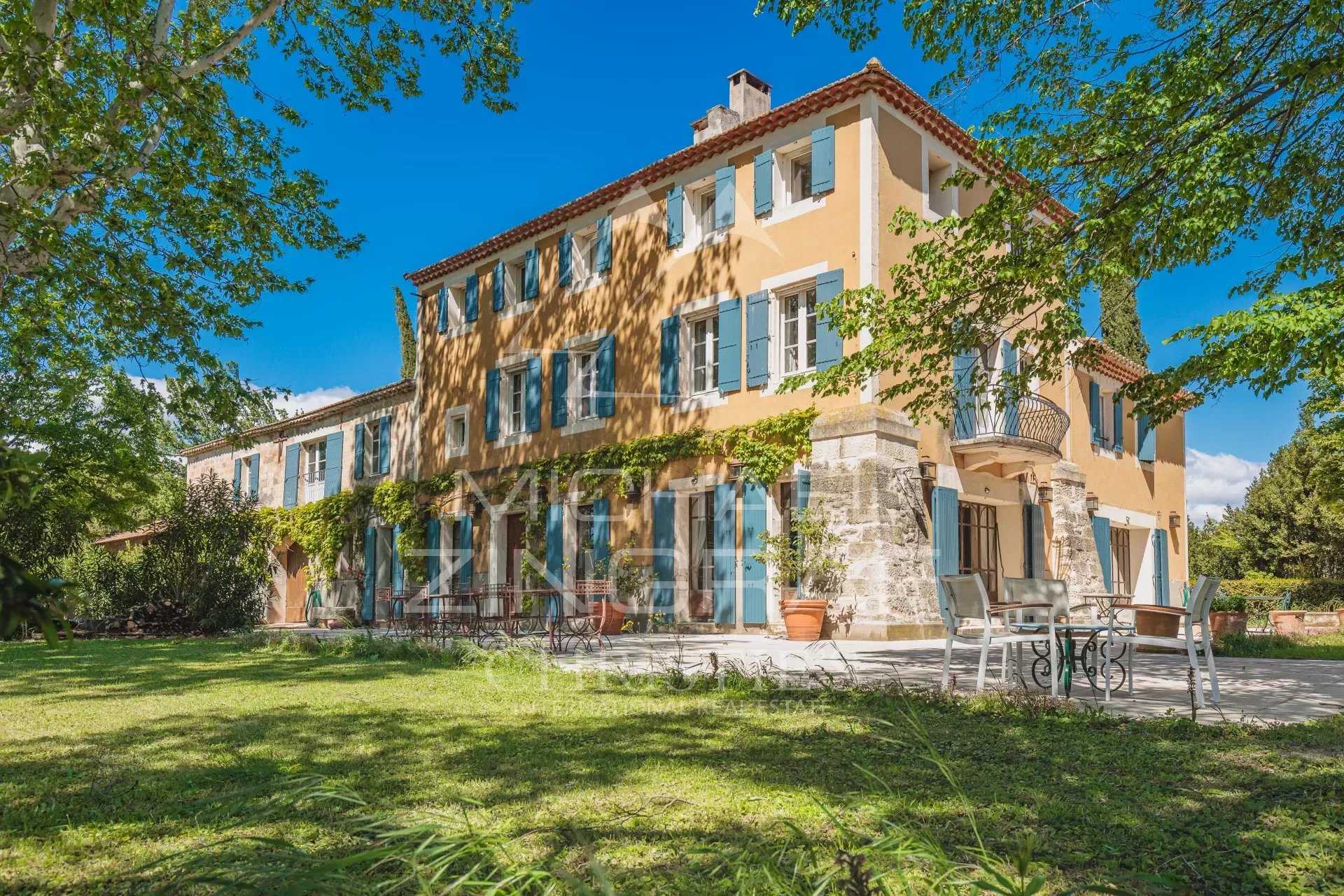 σπίτι σε Avignon, Vaucluse 12628535