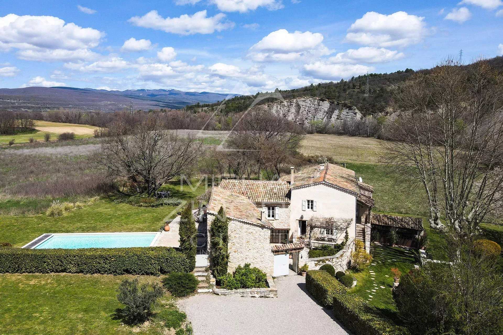 Other in Forcalquier, Provence-Alpes-Cote d'Azur 12628574