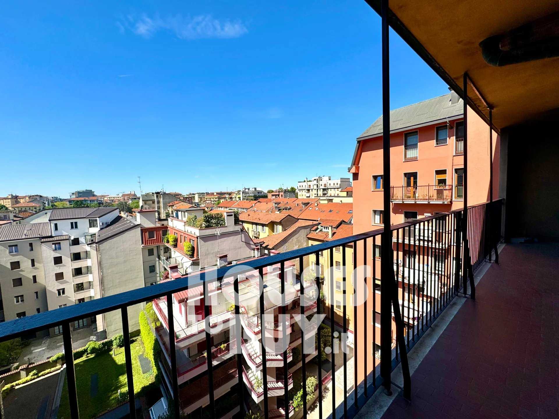 Condominium in Milano, Milano 12628630