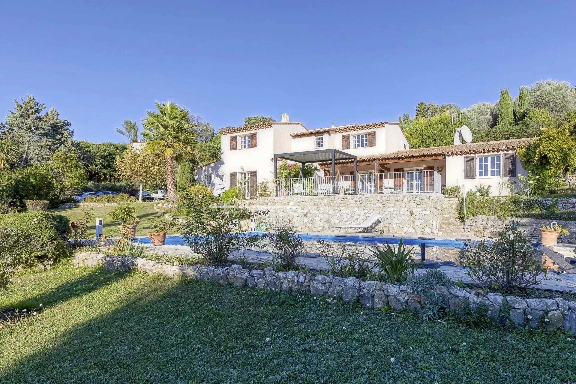 House in Le Plan-de-Grasse, Provence-Alpes-Cote d'Azur 12628683
