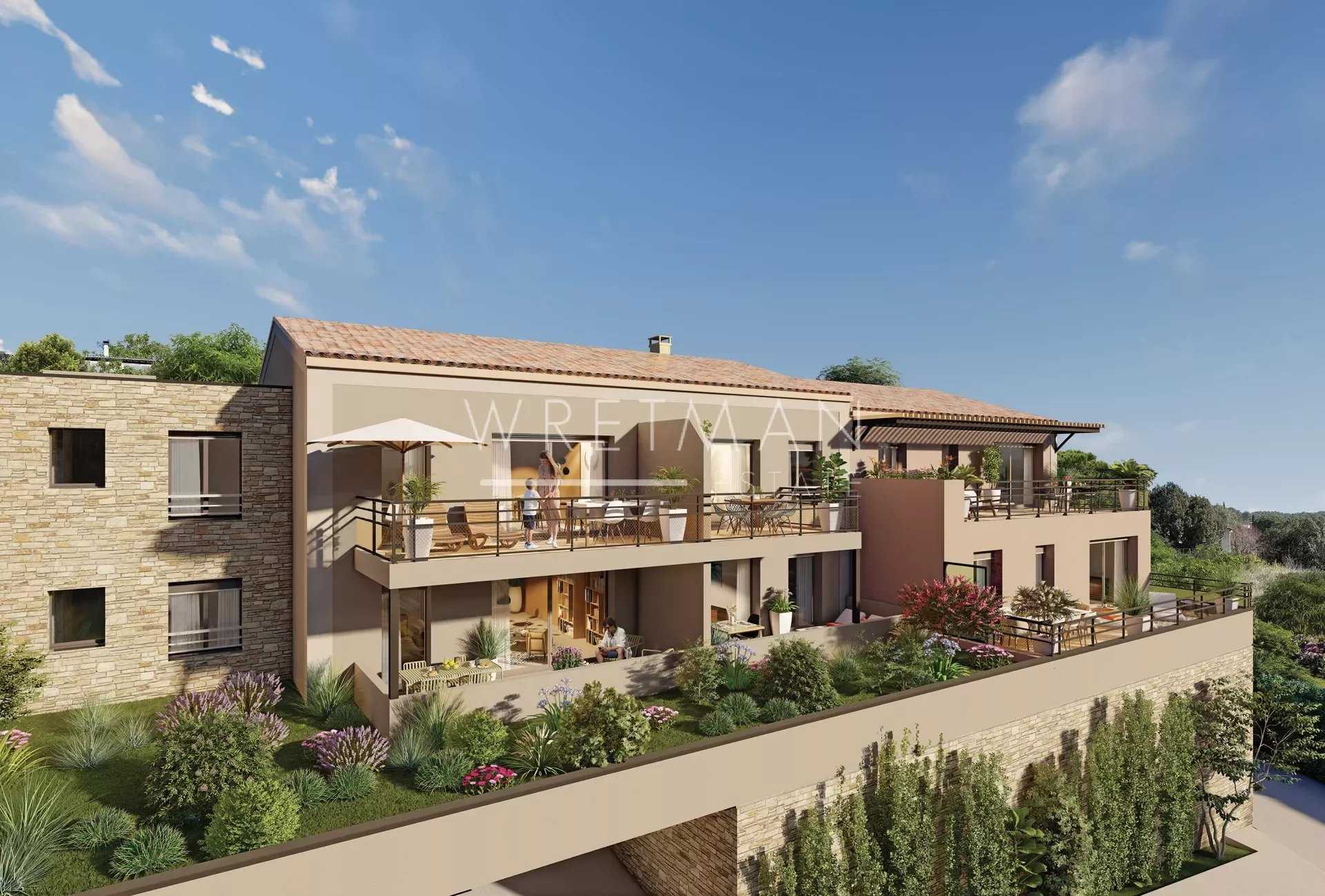 Condominium in Carces, Provence-Alpes-Cote d'Azur 12628762