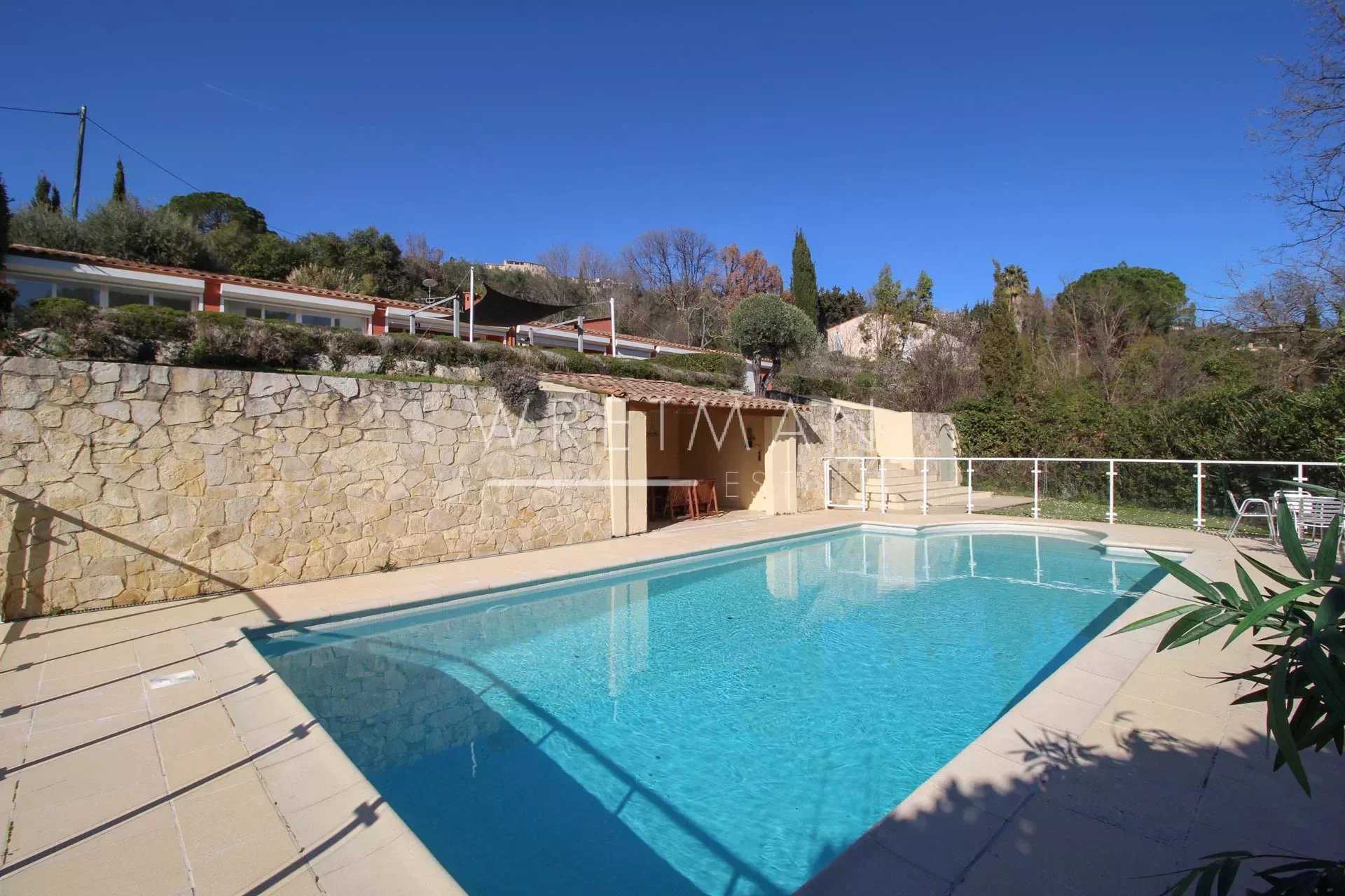 Rumah di Montauroux, Provence-Alpes-Cote d'Azur 12628773