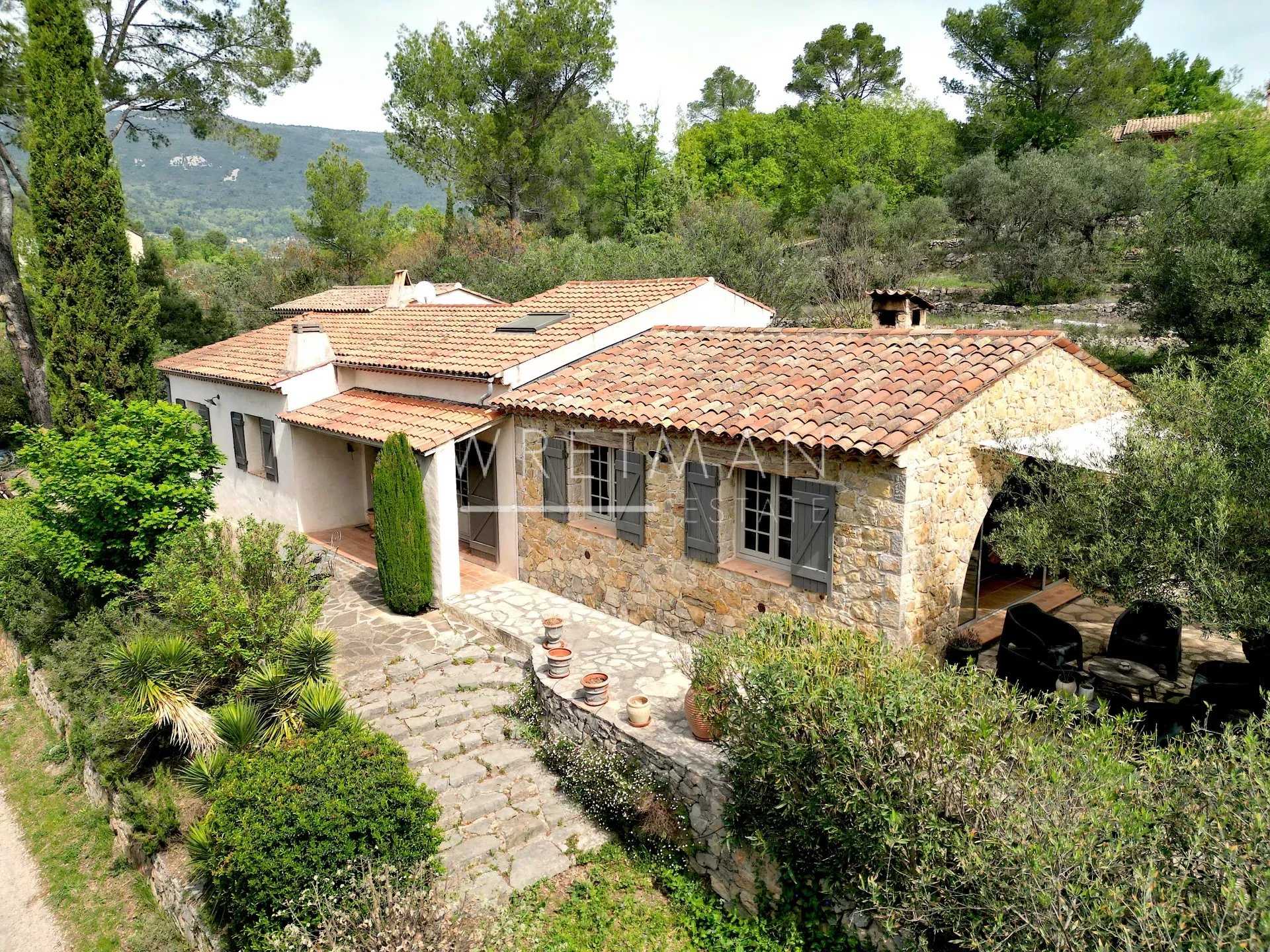 House in Seillans, Provence-Alpes-Cote d'Azur 12628781
