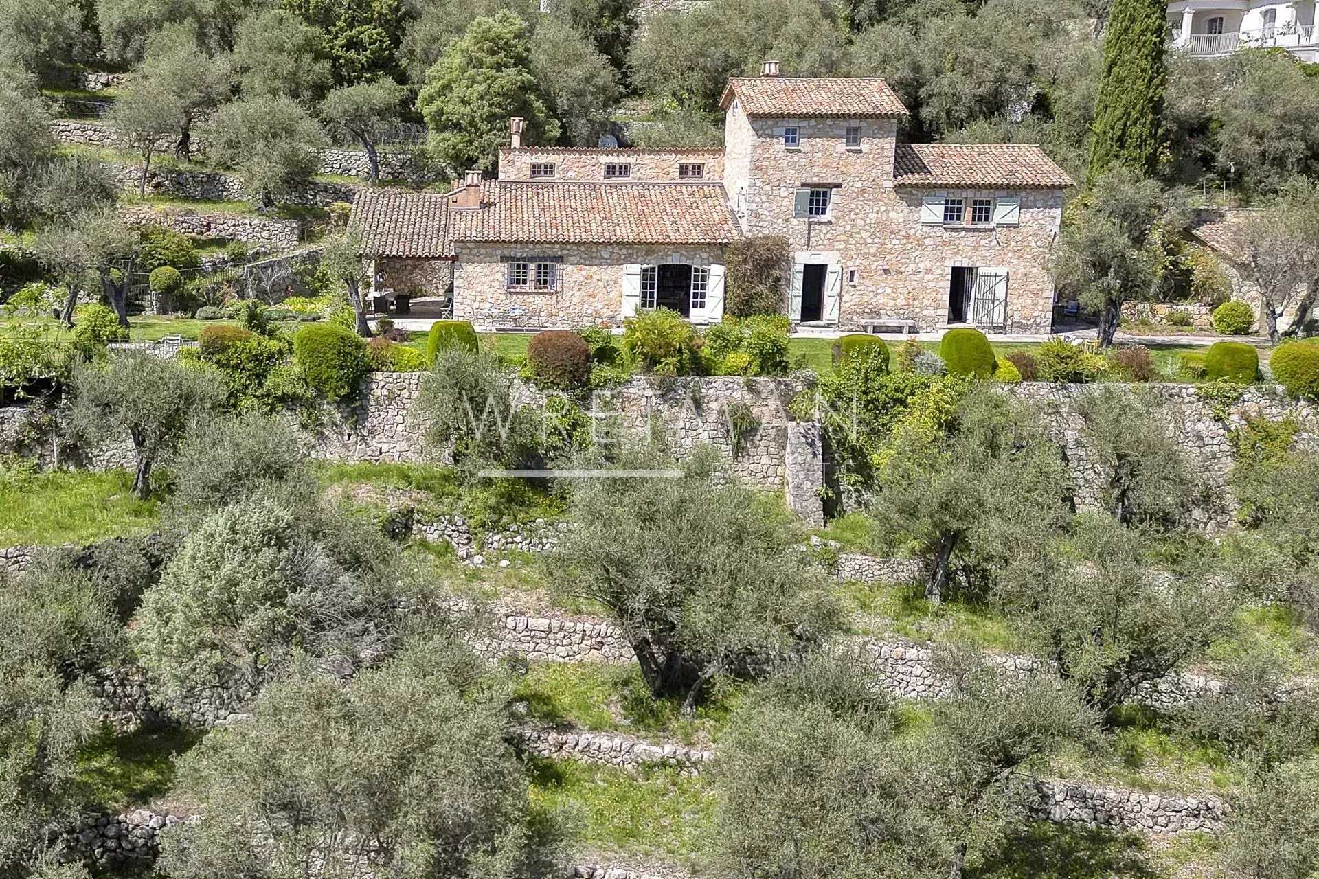 Dom w Speracedes, Provence-Alpes-Cote d'Azur 12628795
