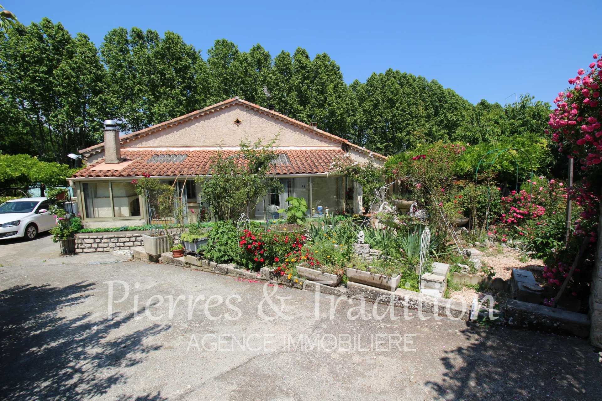 Huis in Cereste, Provence-Alpes-Côte d'Azur 12628877