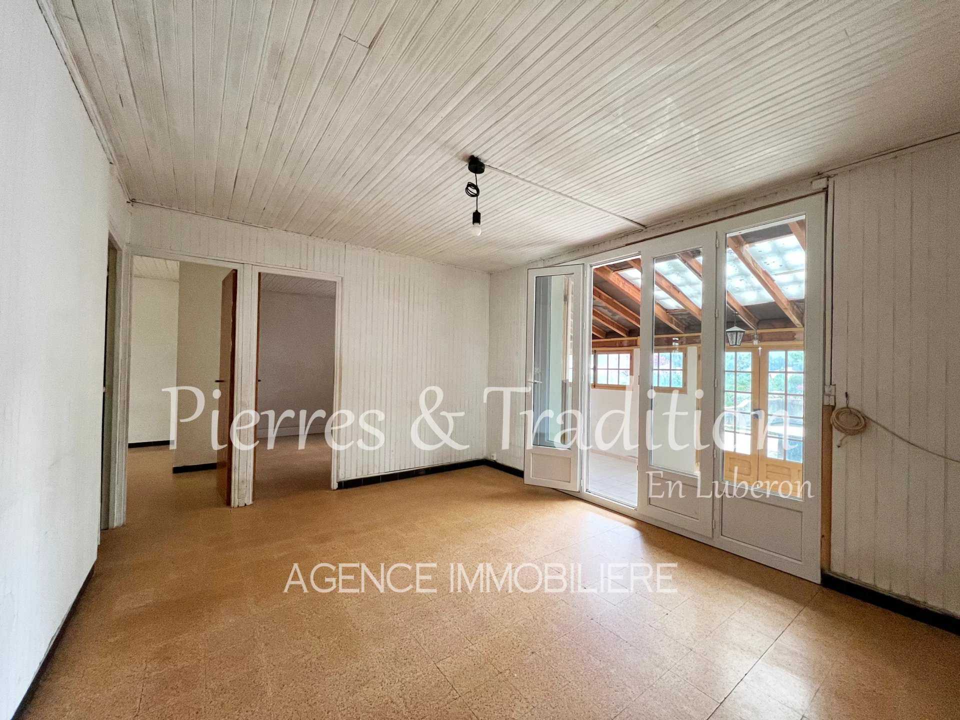 жилой дом в Cereste, Provence-Alpes-Cote d'Azur 12628893