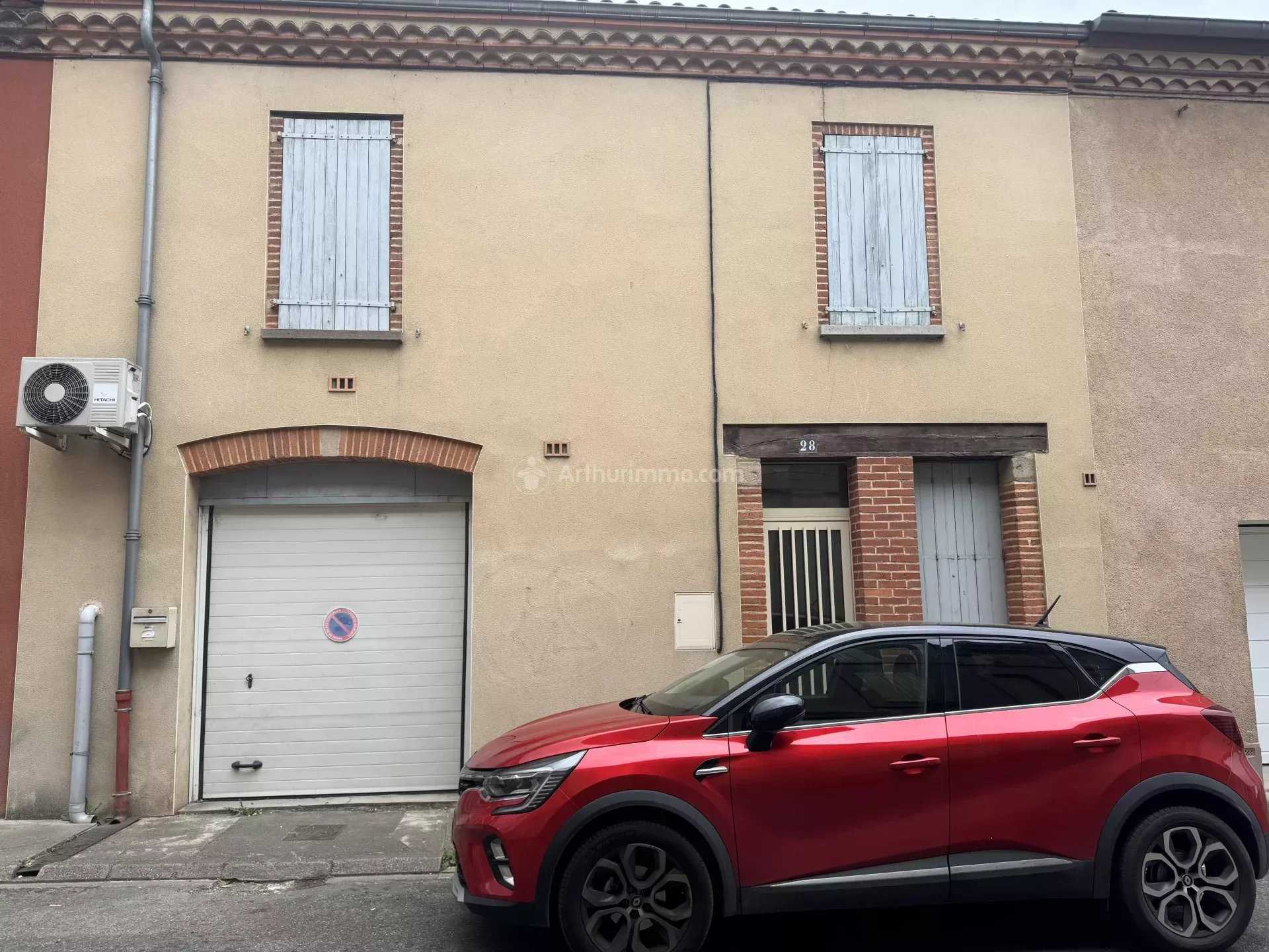 房子 在 Carmaux, Occitanie 12628965