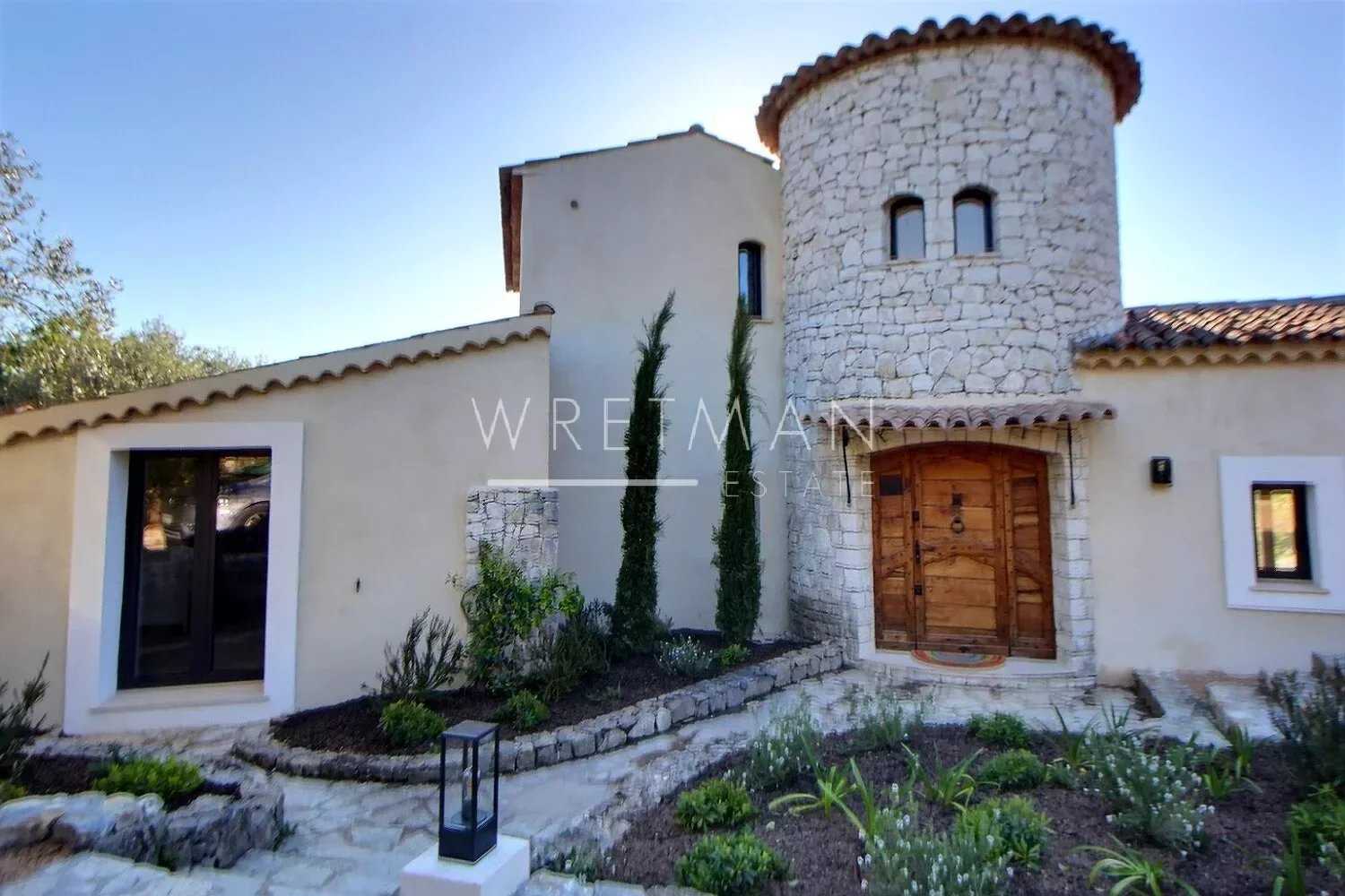 House in Opio, Provence-Alpes-Cote d'Azur 12629296