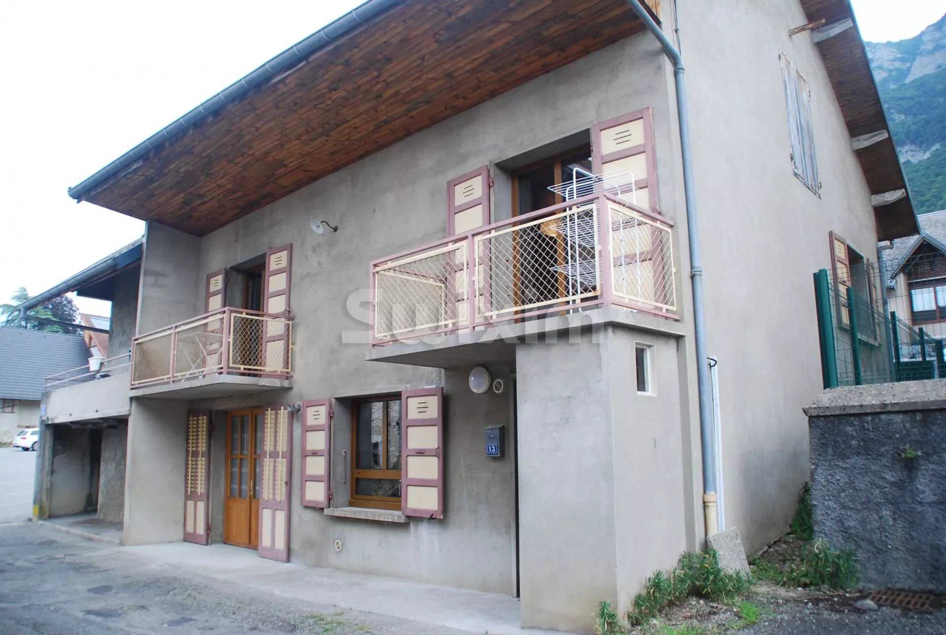 House in Mery, Auvergne-Rhone-Alpes 12629348