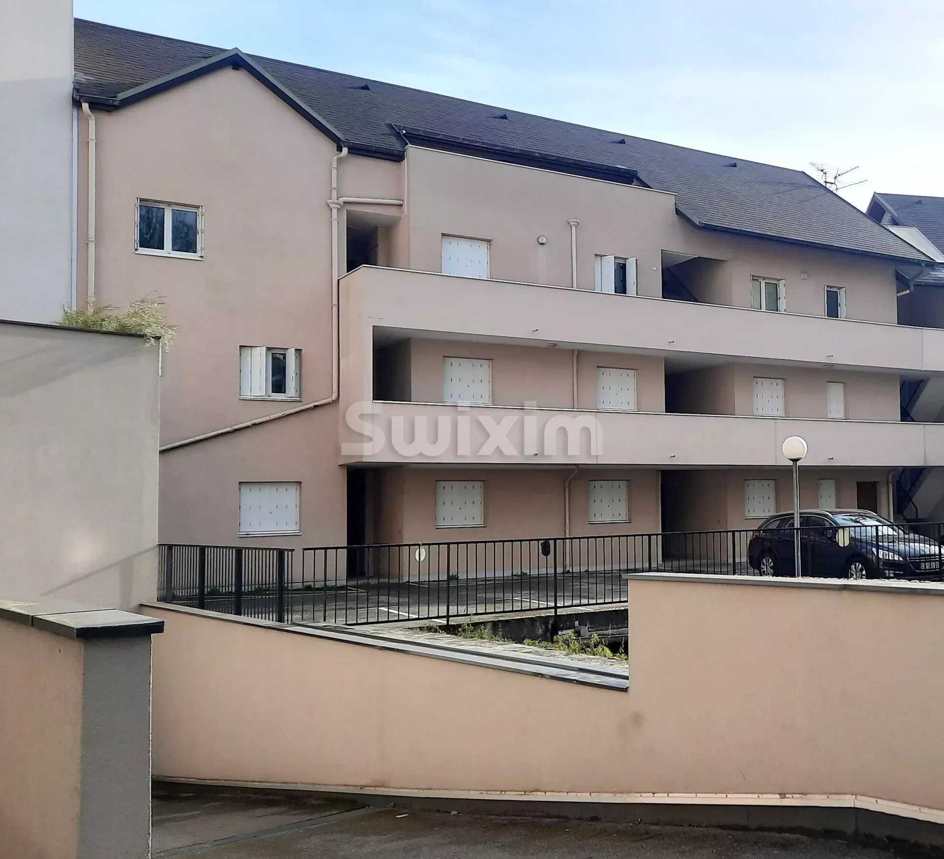 Condominium in Montgirod, Auvergne-Rhone-Alpes 12629349
