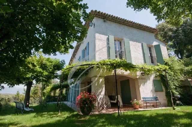 Andere in Mougins, Provence-Alpes-Cote d'Azur 12629586