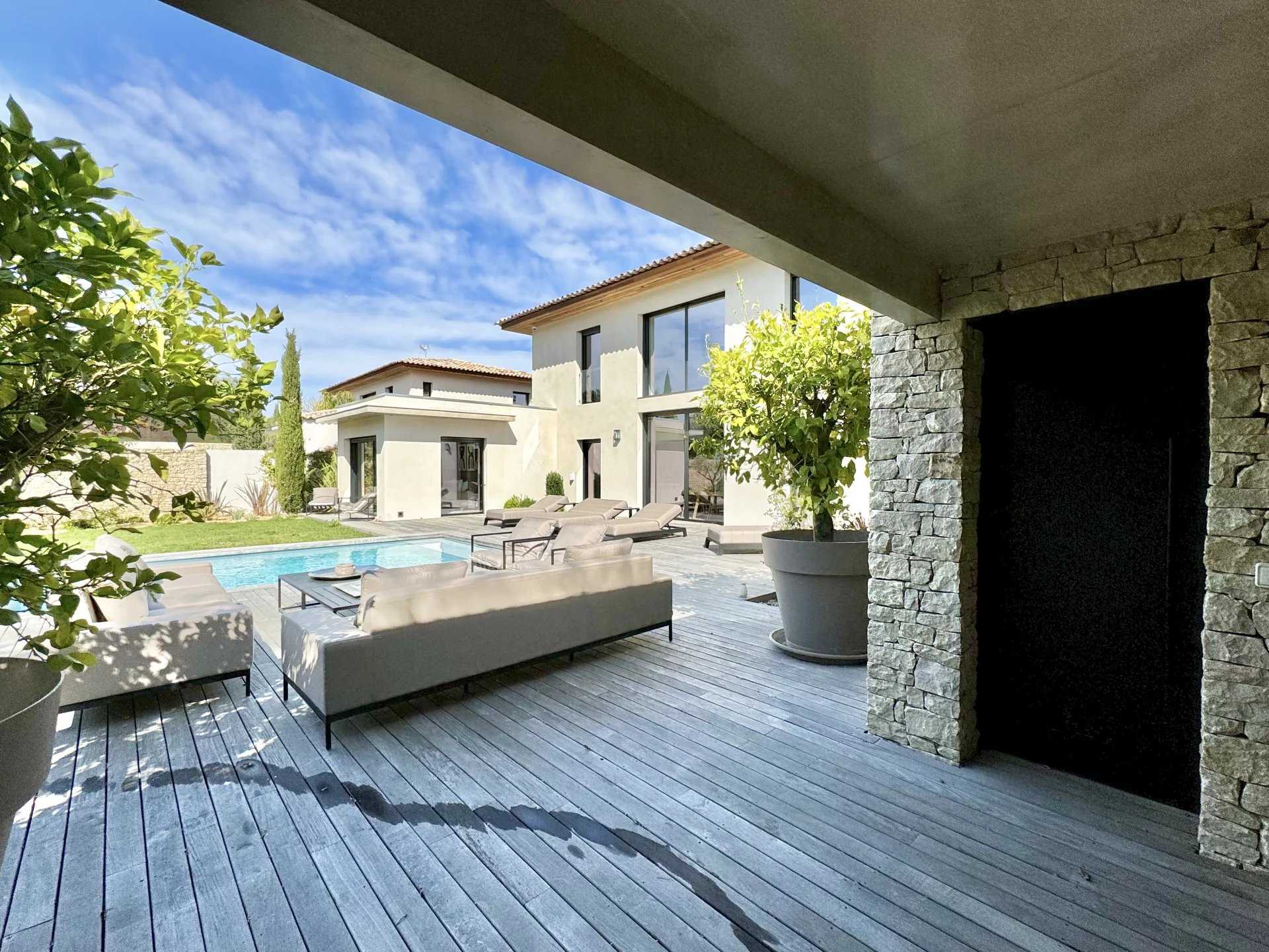 Rumah di Aix-en-Provence, Provence-Alpes-Cote d'Azur 12629705