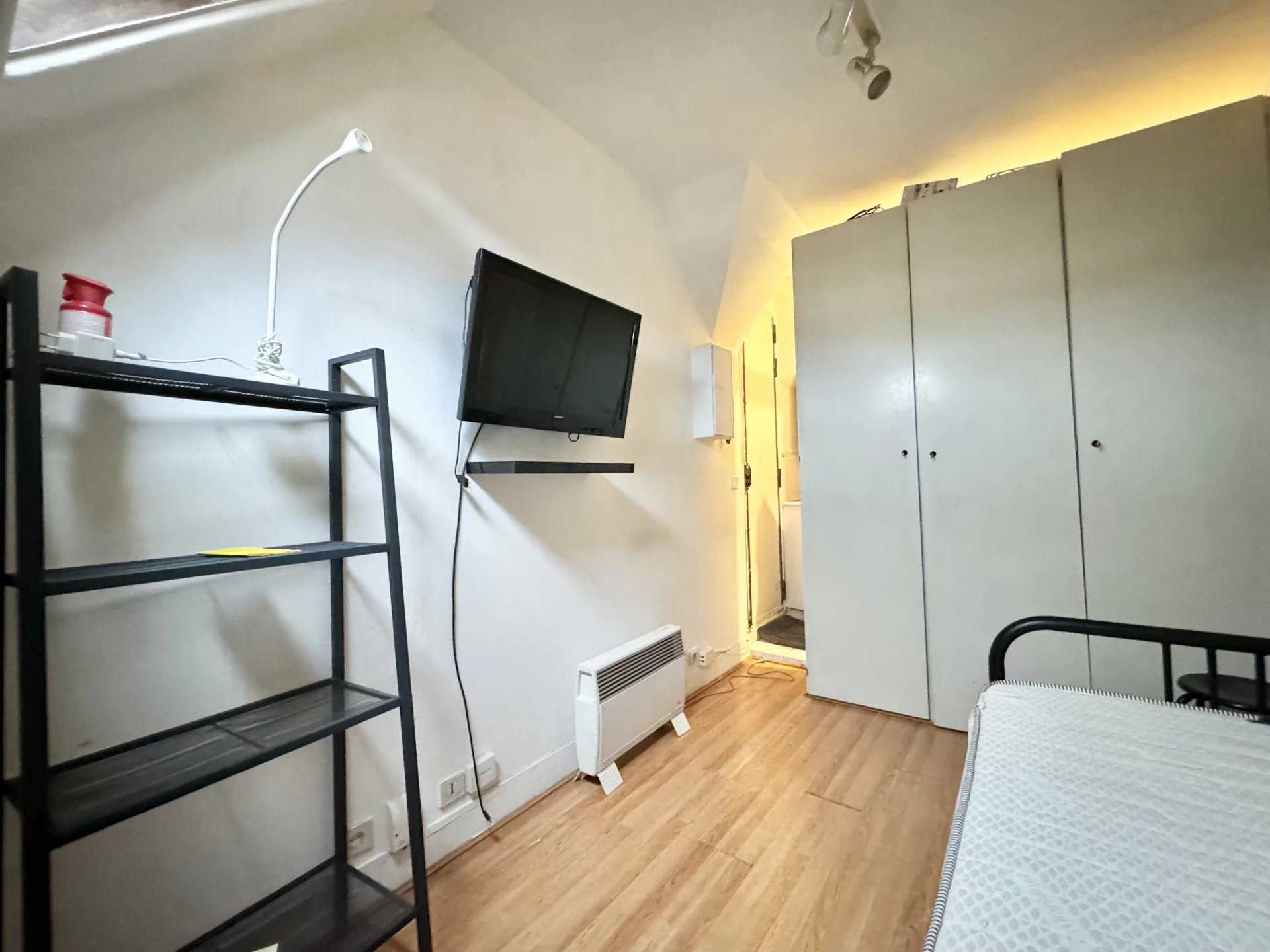 公寓 在 苏雷斯内斯, 法兰西岛 12629712
