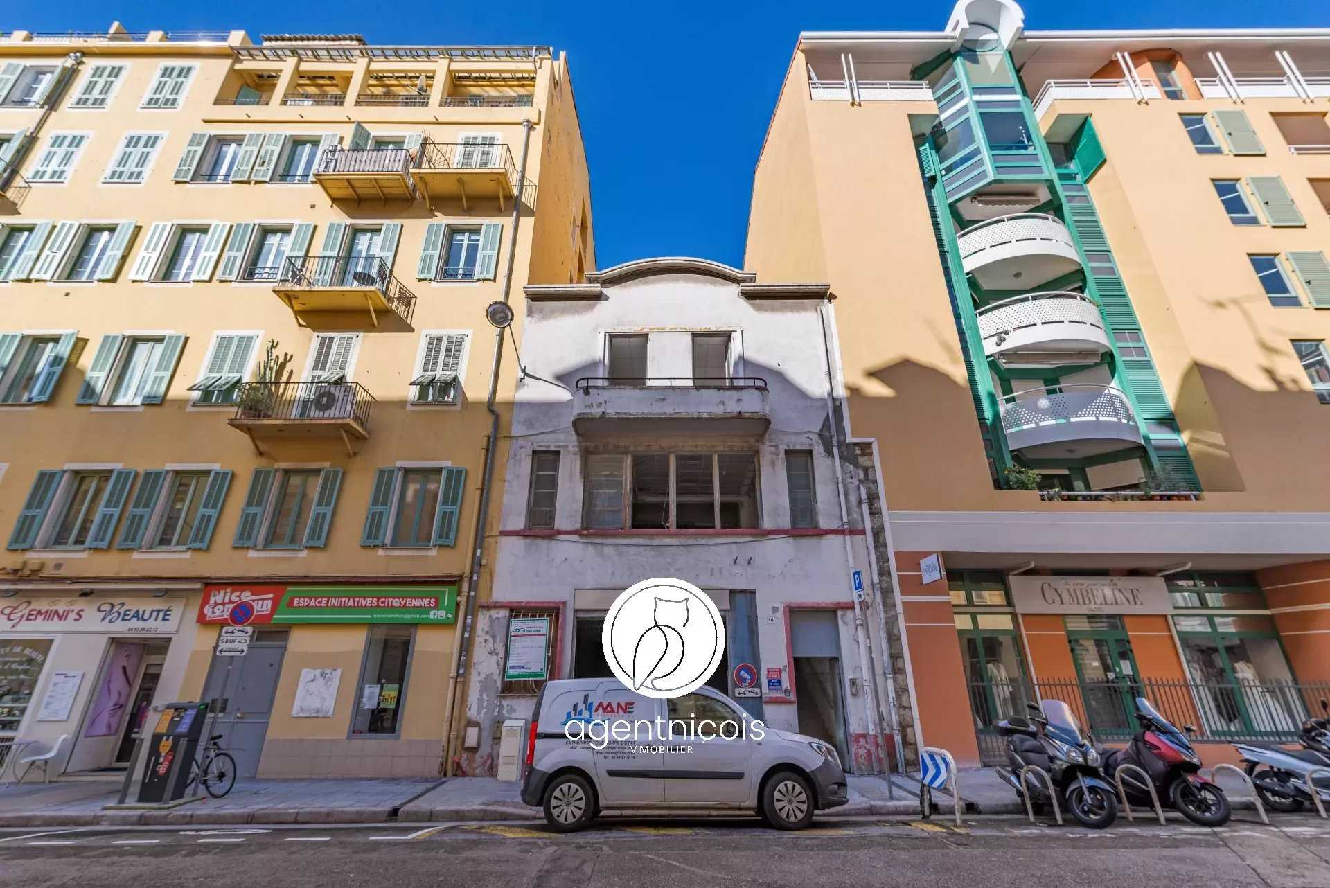 Other in Nice, Provence-Alpes-Cote d'Azur 12629735