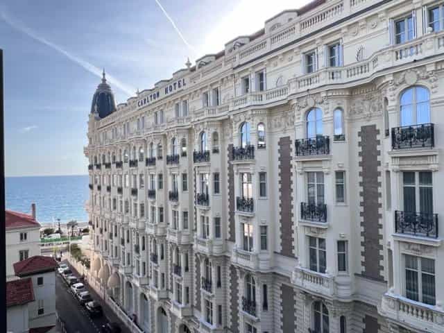 Residencial en Cannes, Alpes-Maritimes 12629772