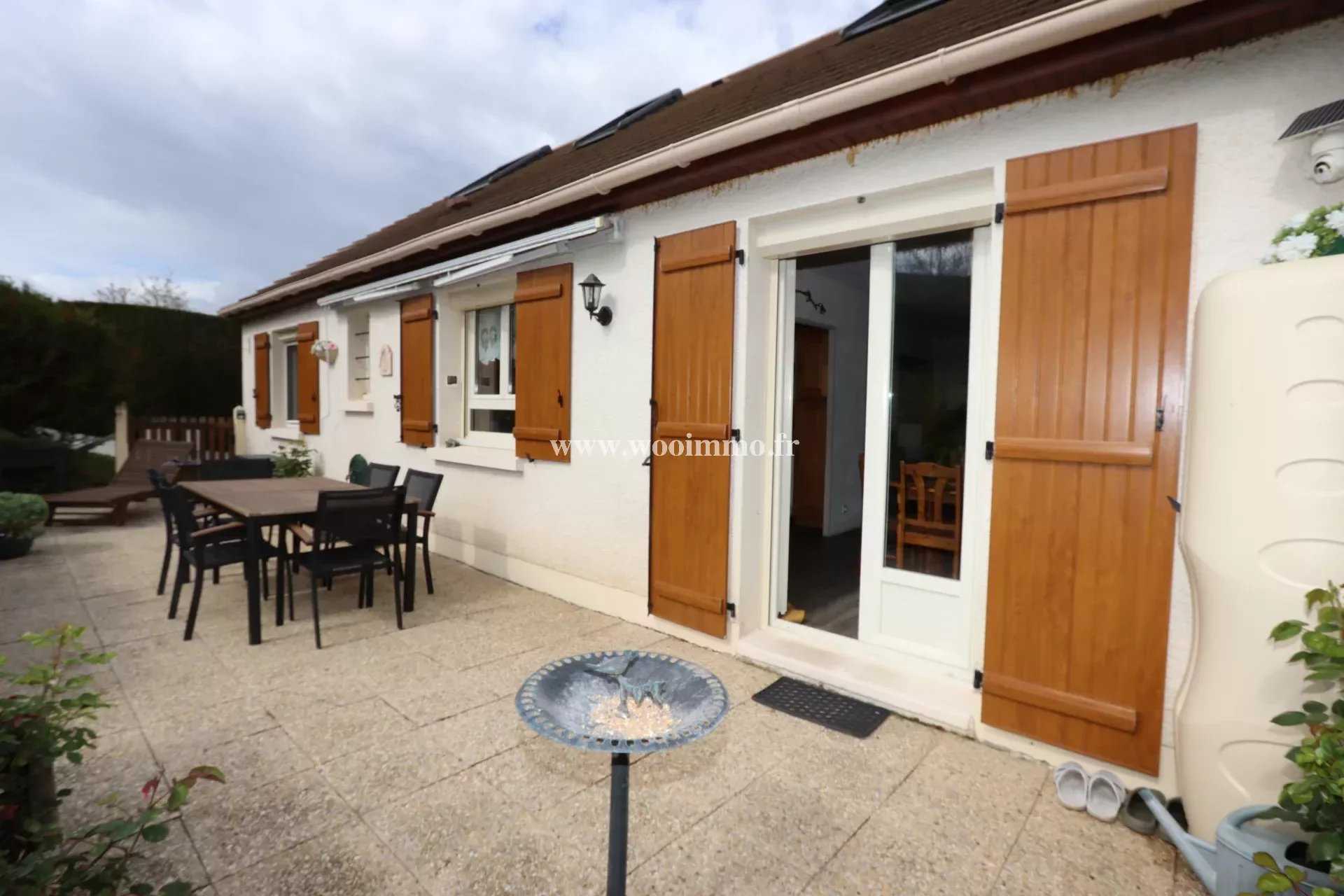 Rumah di Arnieres-sur-Iton, Normandie 12629810