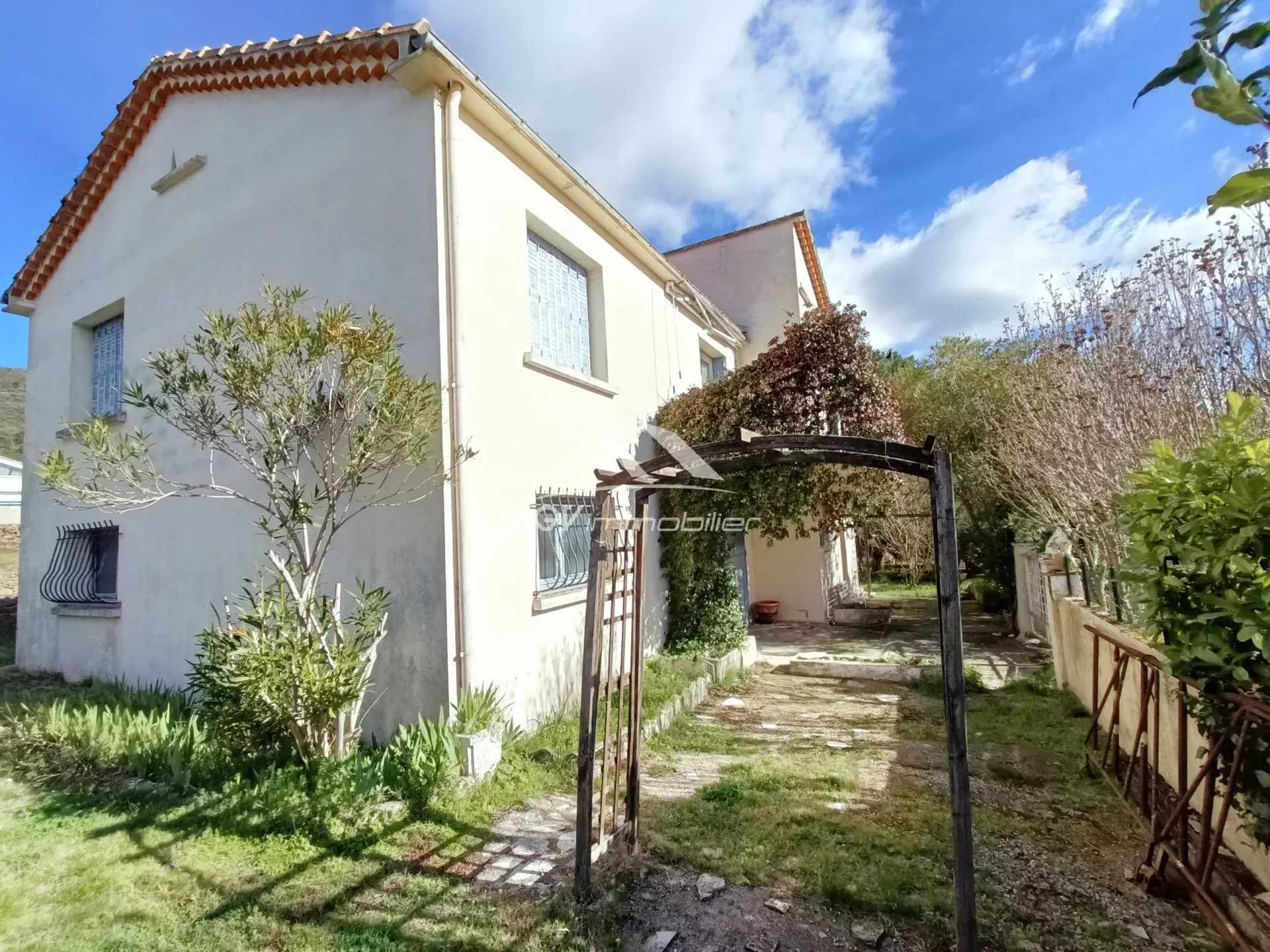房子 在 Les Mages, Gard 12629922