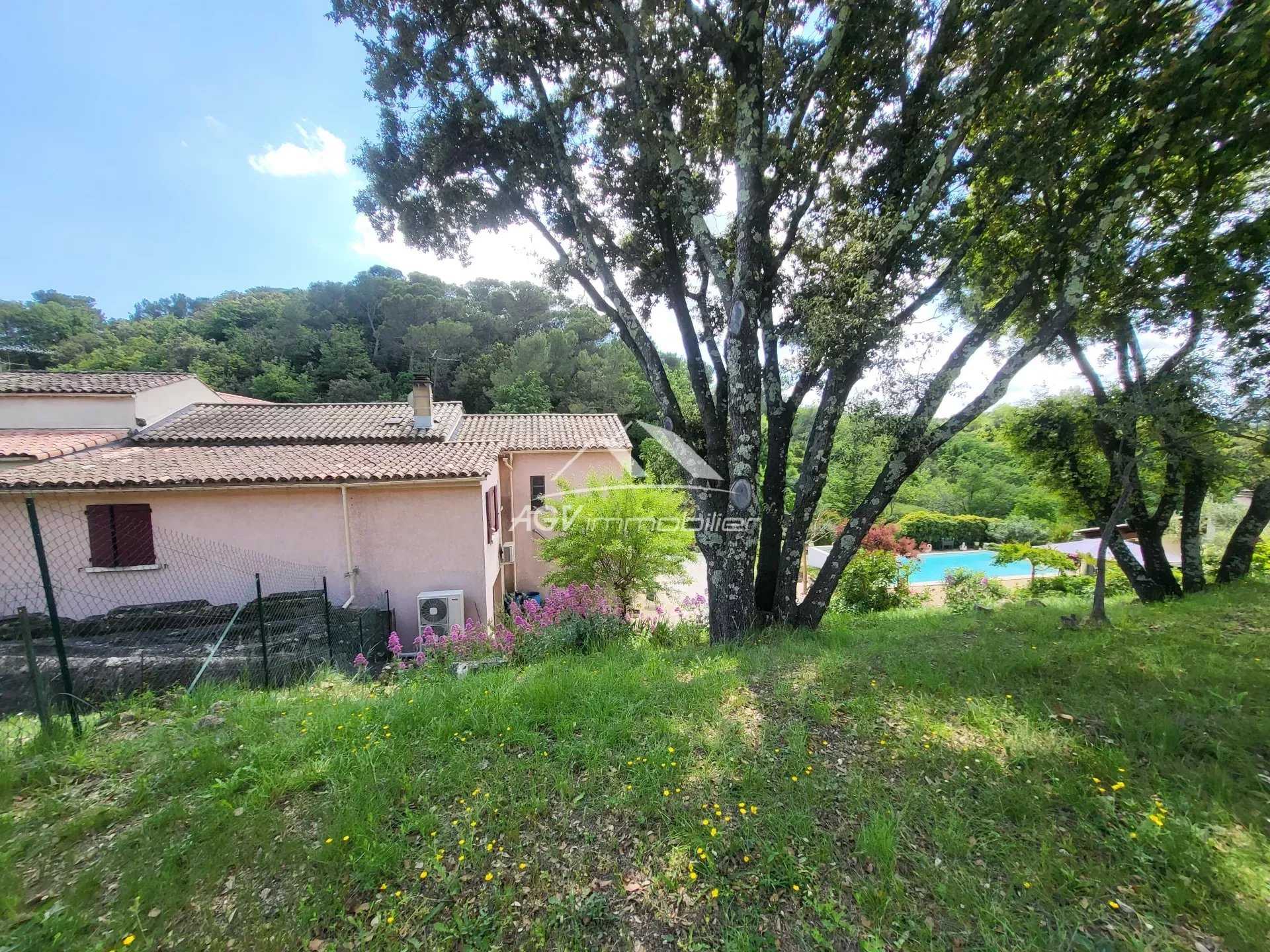 Hus i Saint-Privat-des-Vieux, Gard 12629941