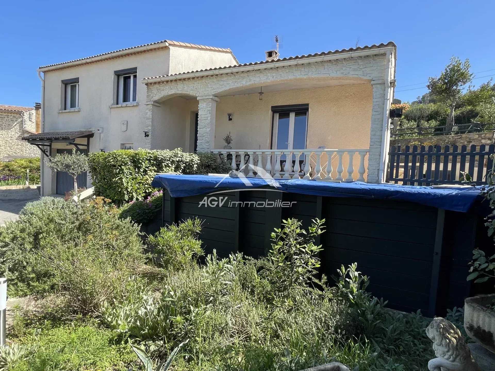 жилой дом в Saint-Privat-des-Vieux, Gard 12629952