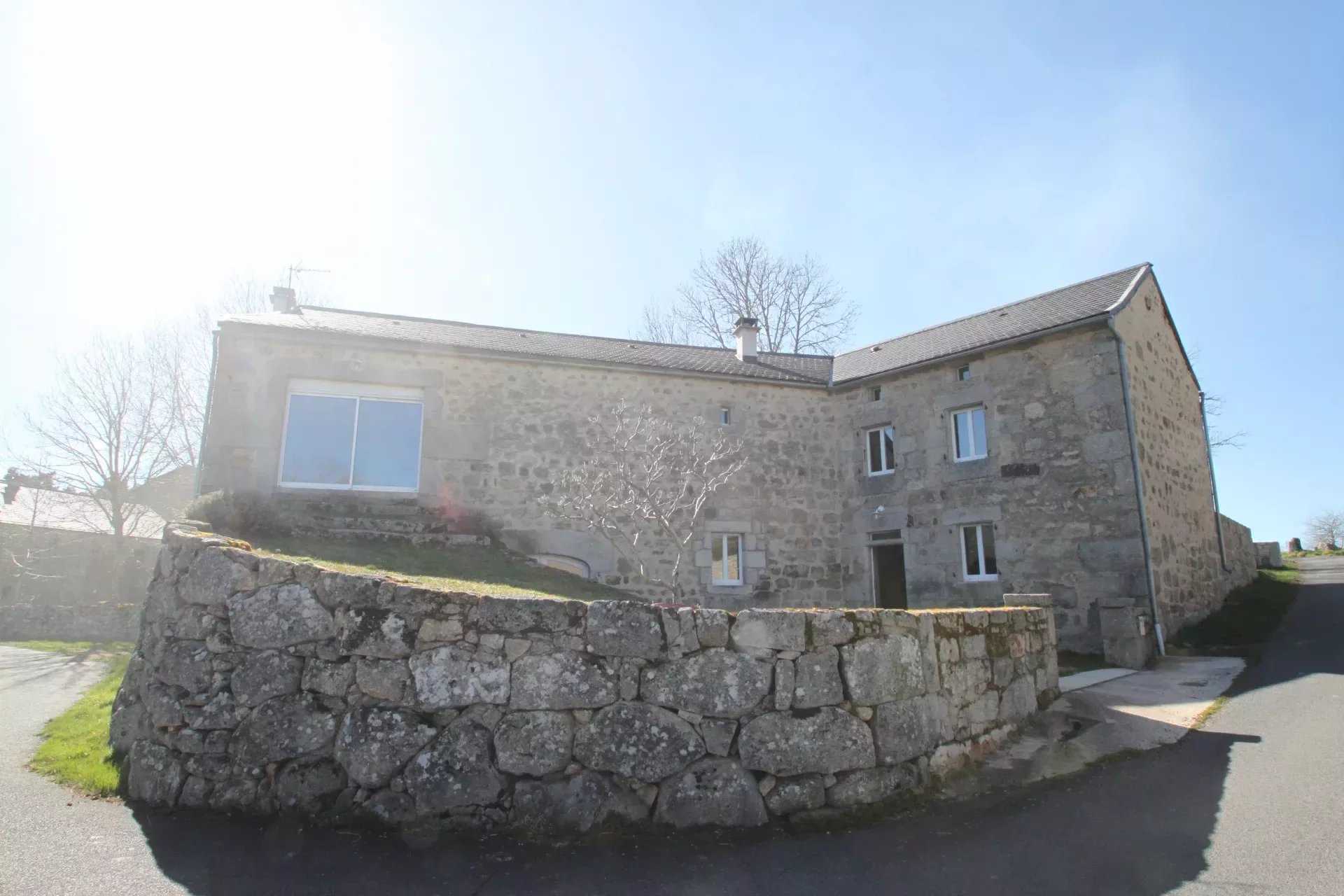 집 에 Albaret-le-Comtal, Lozère 12630018