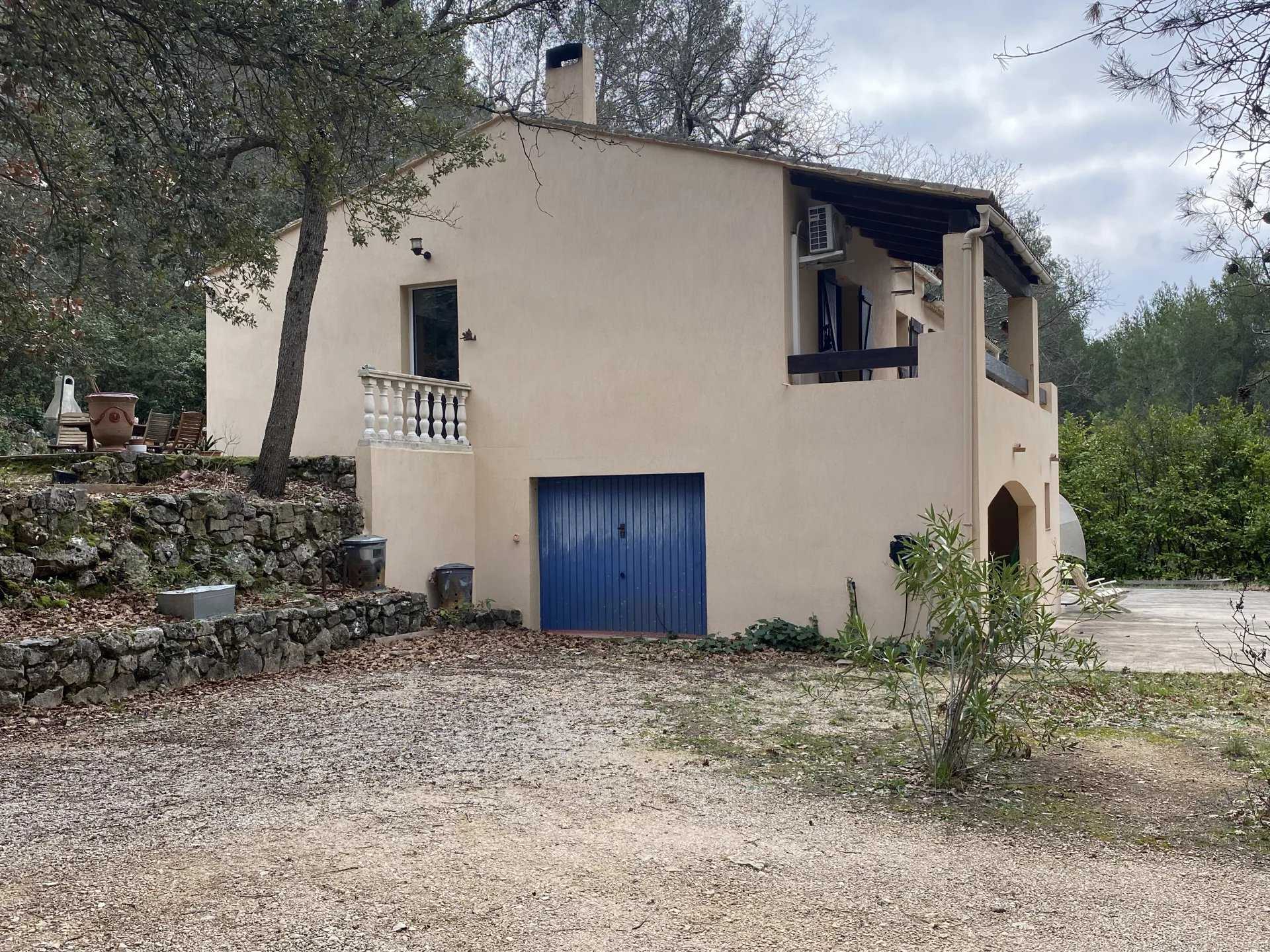 Rumah di Auriol, Provence-Alpes-Cote d'Azur 12630027