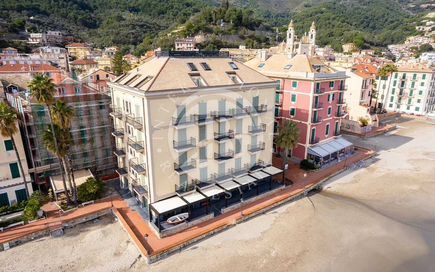 Condominium in Laigueglia, Liguria 12630112