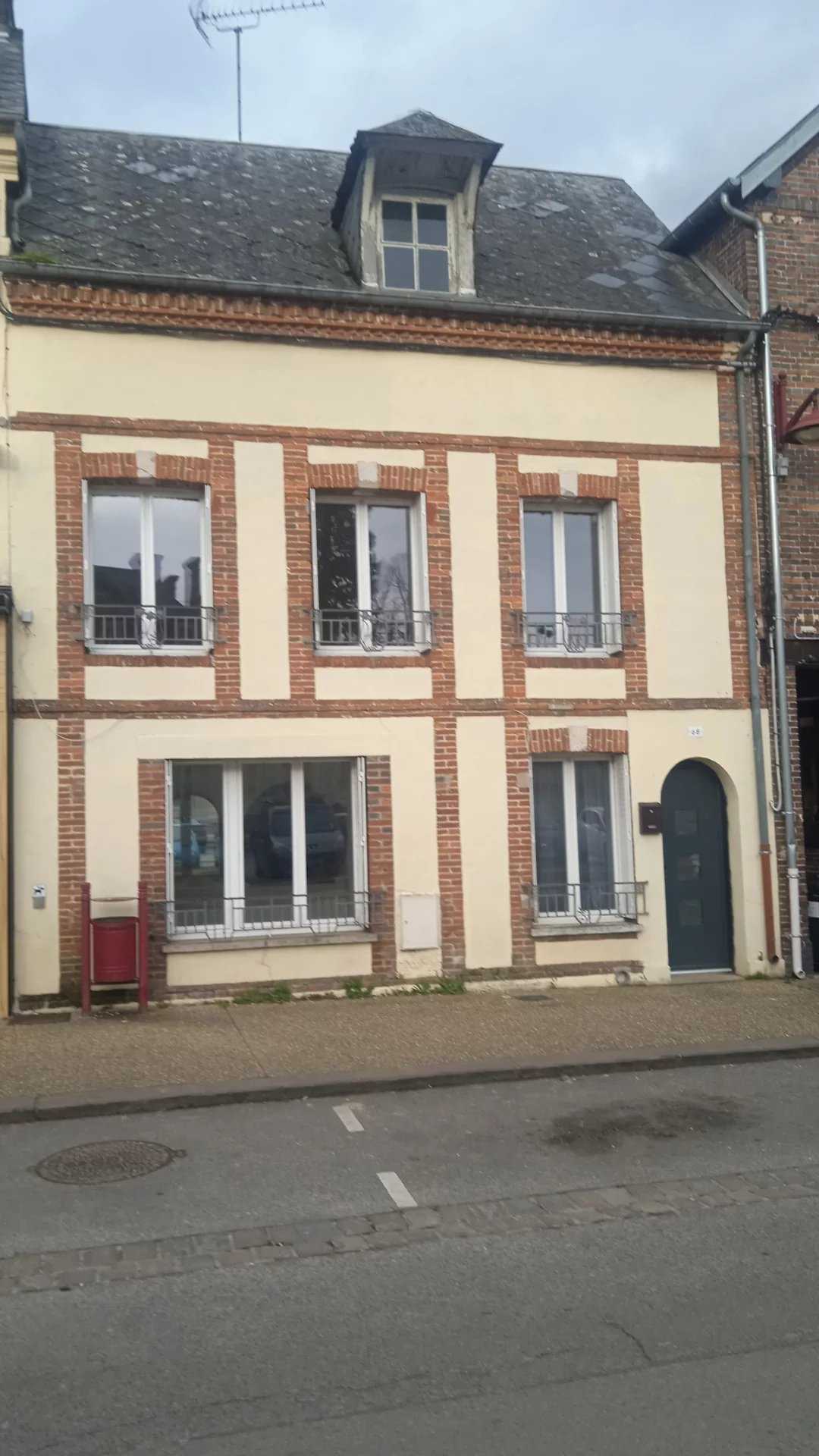 Plusieurs maisons dans Breteuil-sur-Iton, Eure 12630152