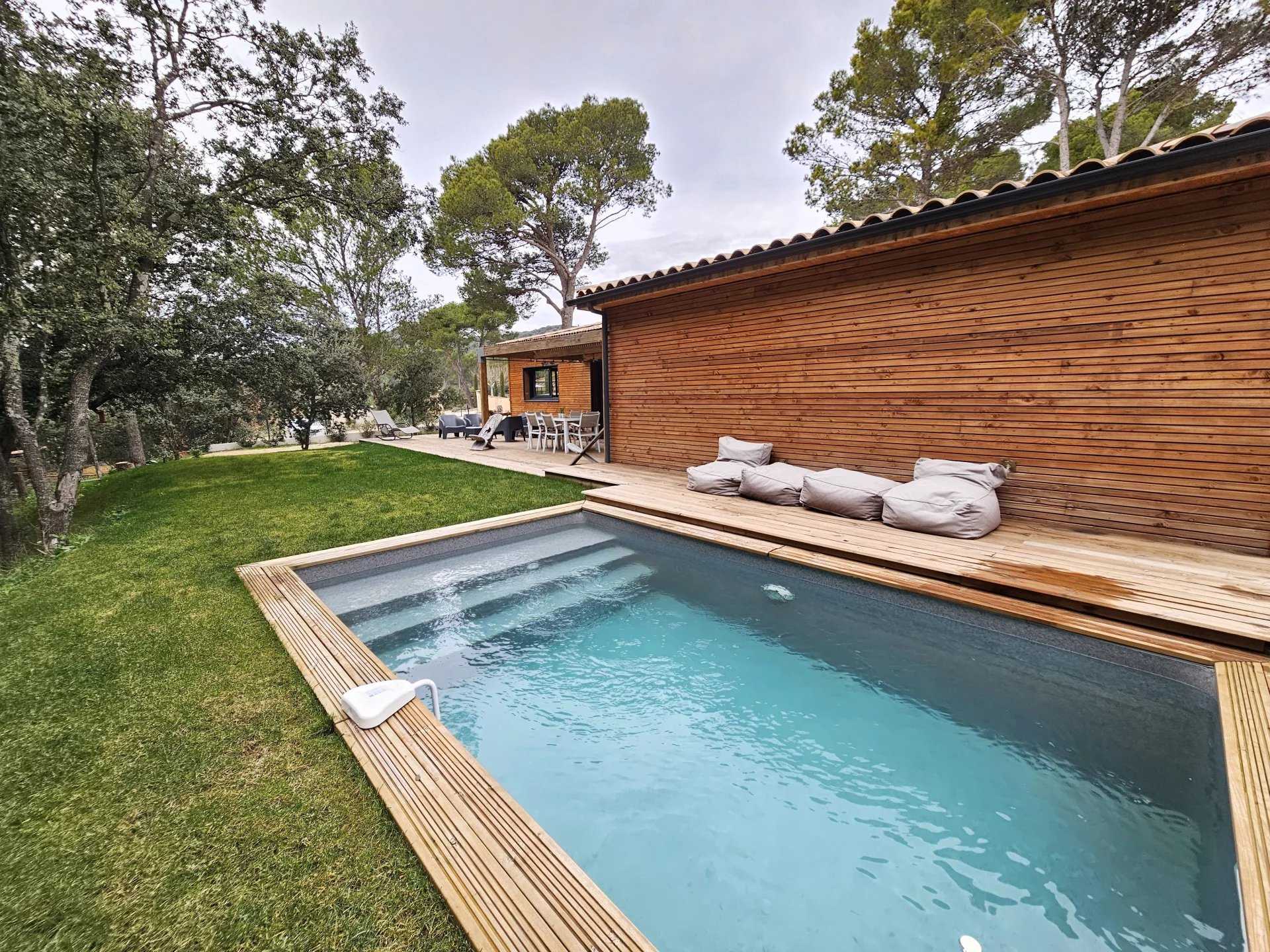 Hus i Puget, Provence-Alpes-Cote d'Azur 12630282