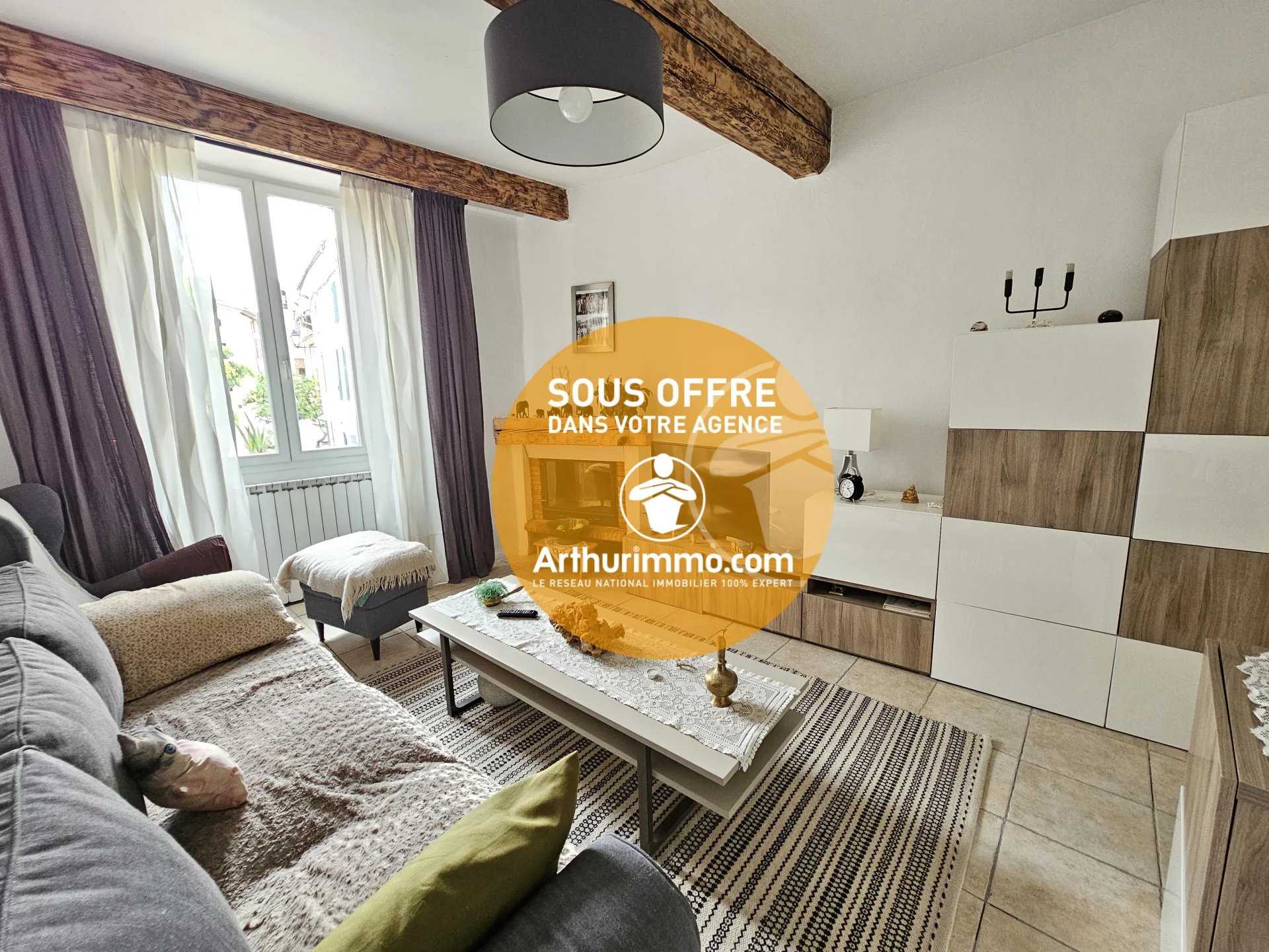 Huis in Cucuron, Provence-Alpes-Cote d'Azur 12630285