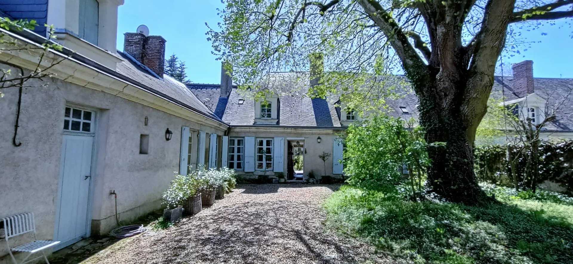 Haus im Prunay-Cassereau, Centre-Val de Loire 12630435