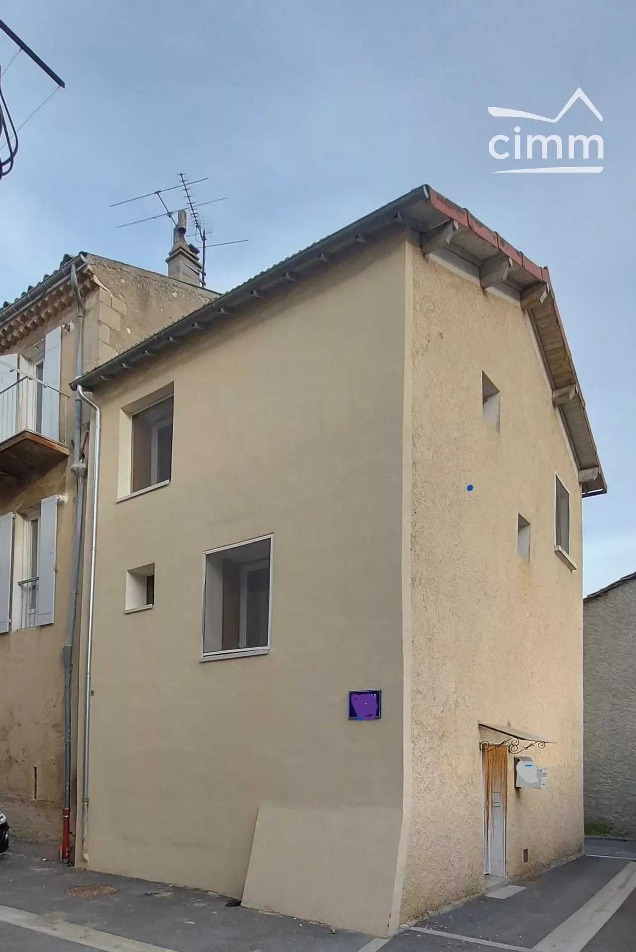Rumah di Laragne-Monteglin, Provence-Alpes-Cote d'Azur 12630819