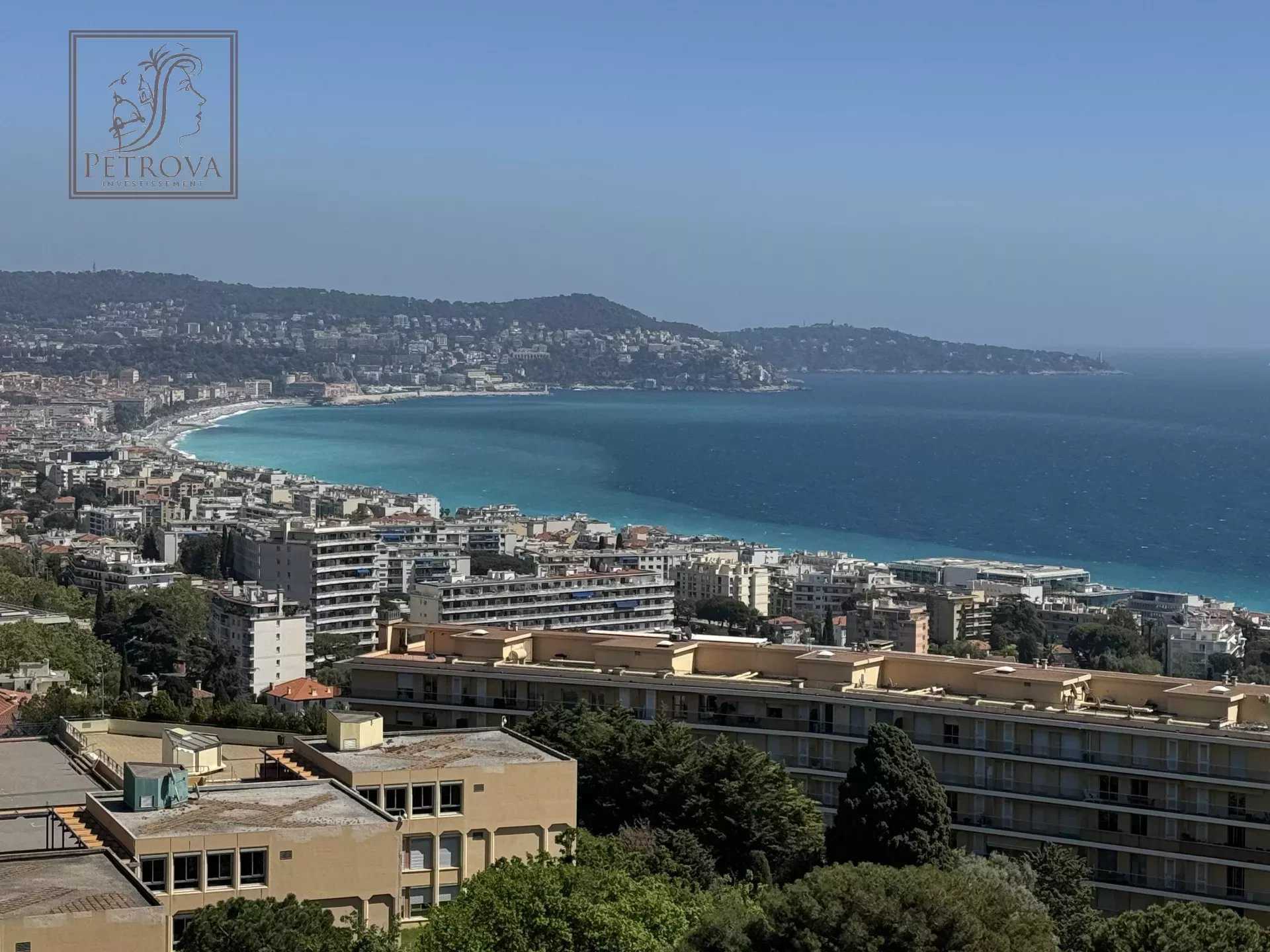 Kondominium dalam Nice, Alpes-Maritimes 12630905