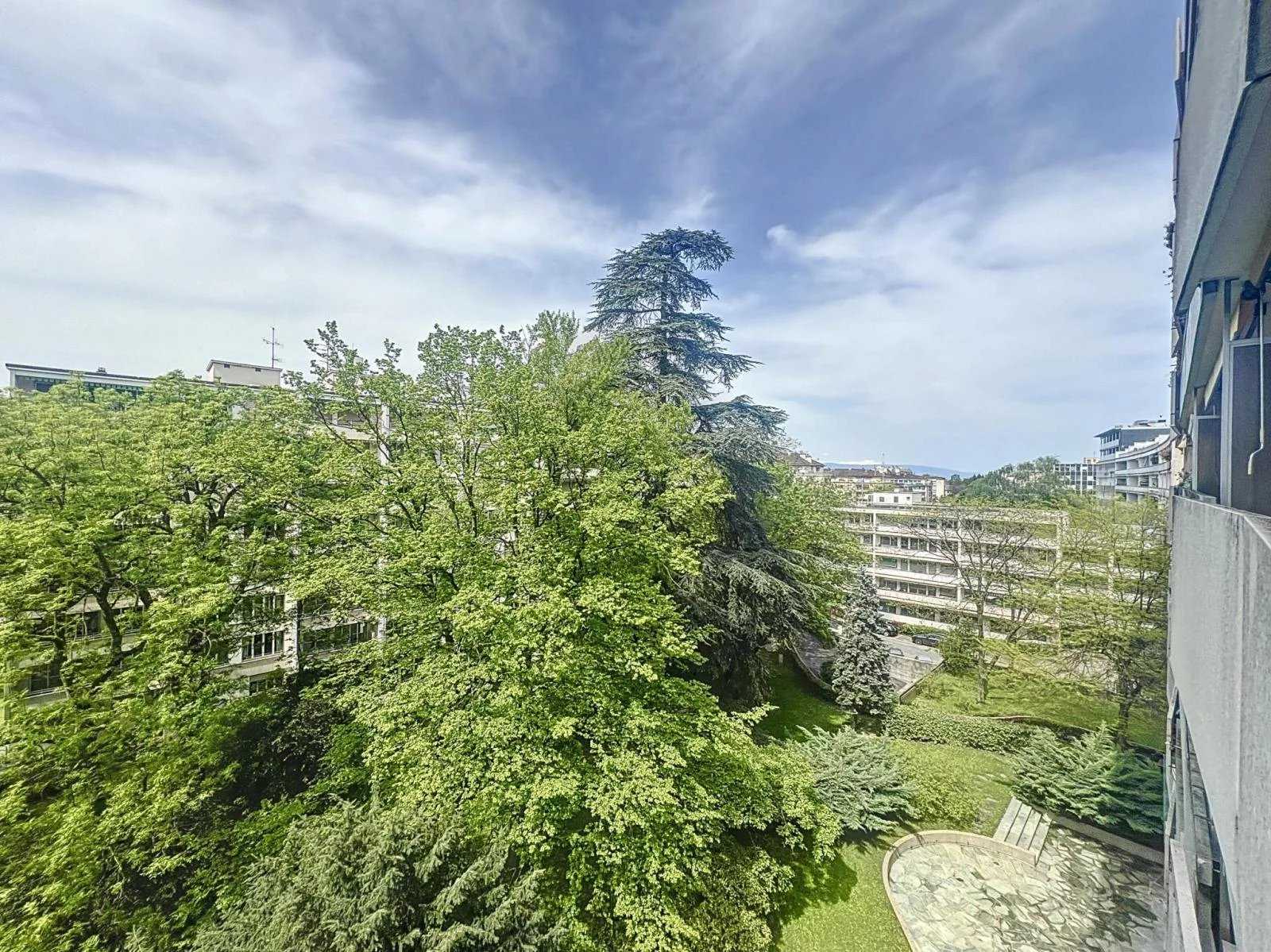 Condominium in Genève, Geneve 12630971