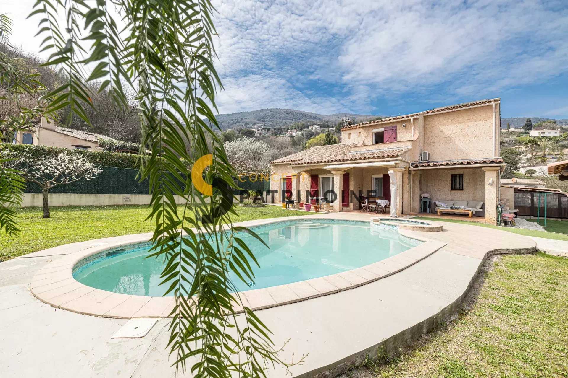 casa no Gattieiros, Provença-Alpes-Costa Azul 12631034