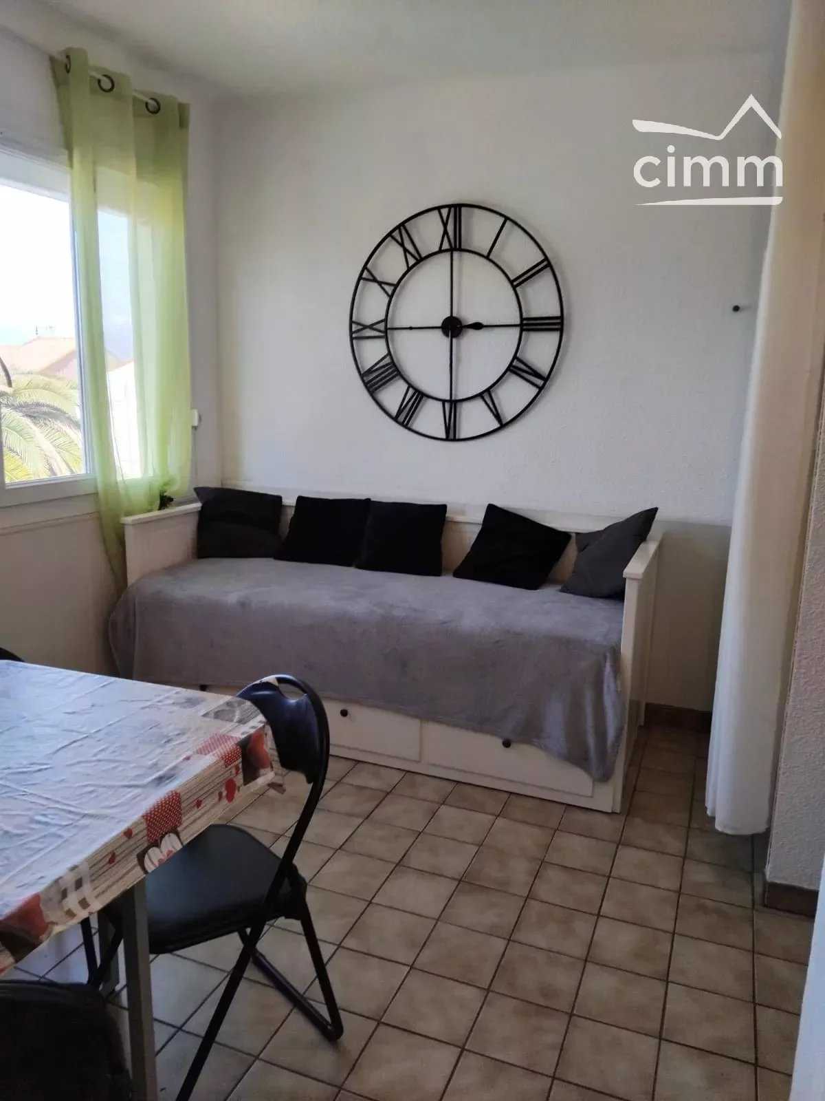 Condominium in Valras-Plage, Occitanië 12631059