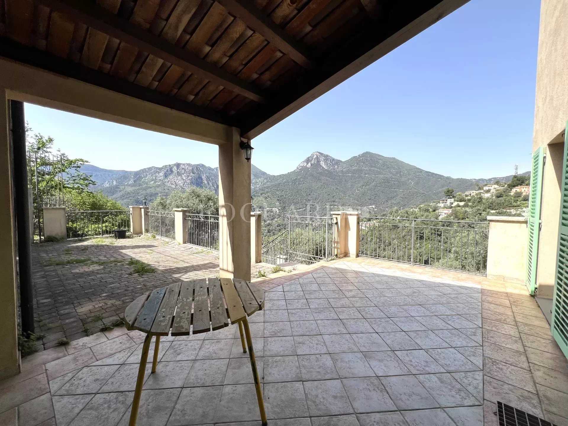 жилой дом в Кастельяр, Прованс-Альпы-Лазурный берег 12631360