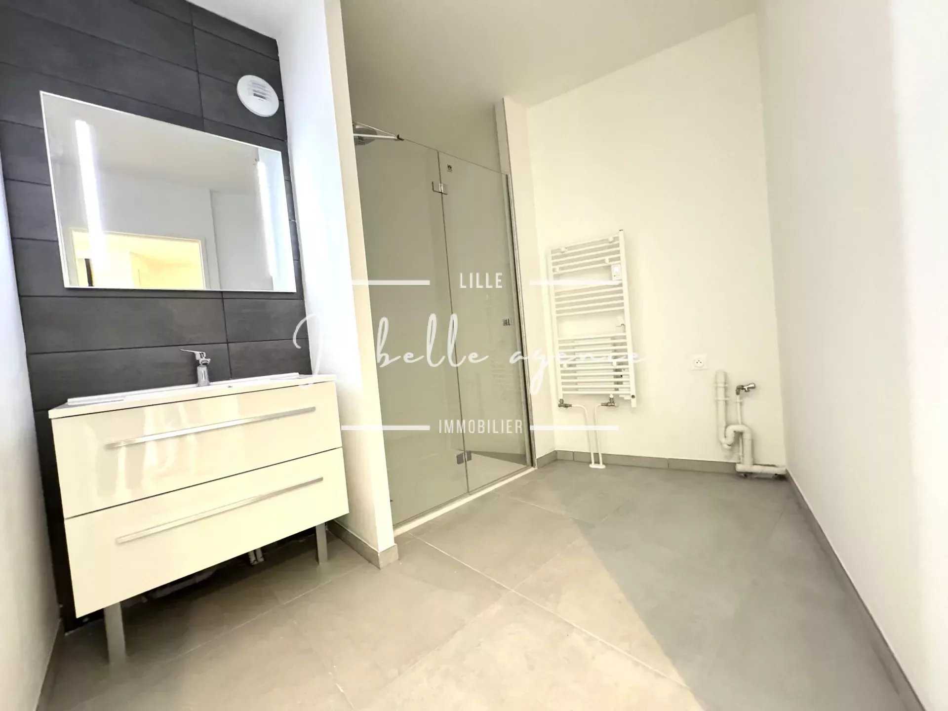 公寓 在 Lille, Nord 12631488