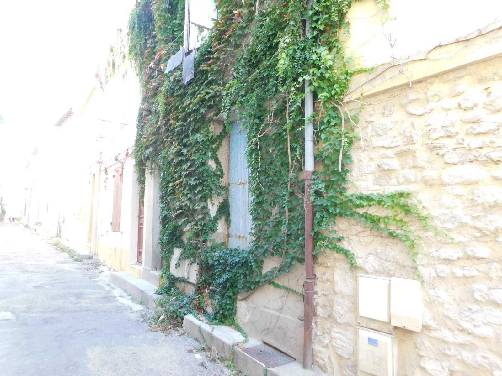 Multiple Houses in Arles, Bouches-du-Rhône 12631856