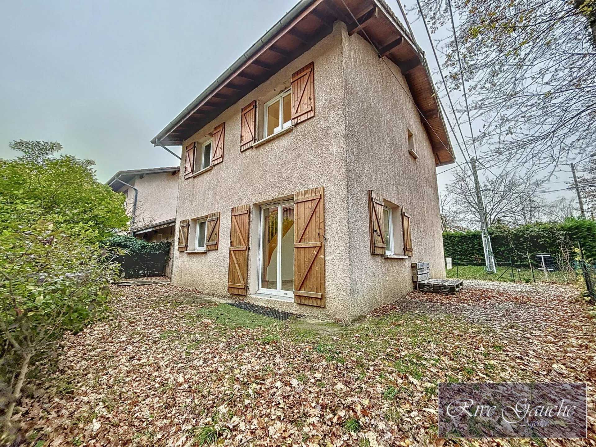 σπίτι σε Chens-sur-Léman, Haute-Savoie 12631892