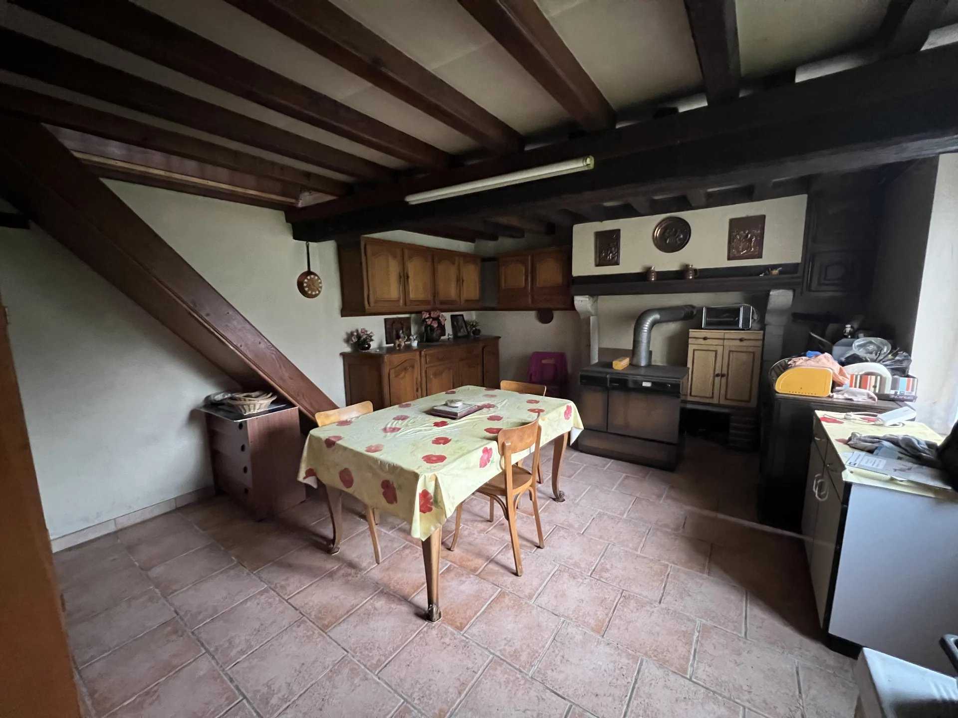 casa en Lindry, Bourgogne-Franche-Comte 12631901
