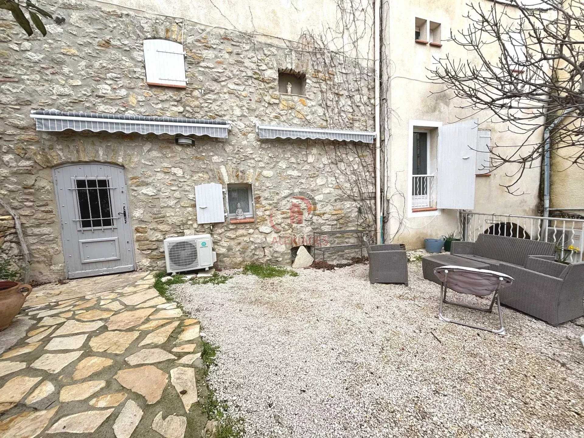 Житлова в La Cadière-d'Azur, Var 12631970