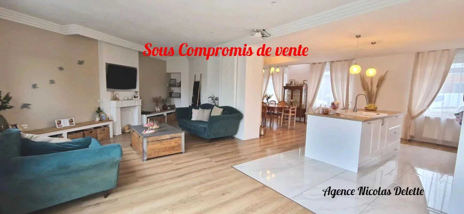 Будинок в Comines, Hauts-de-France 12632076